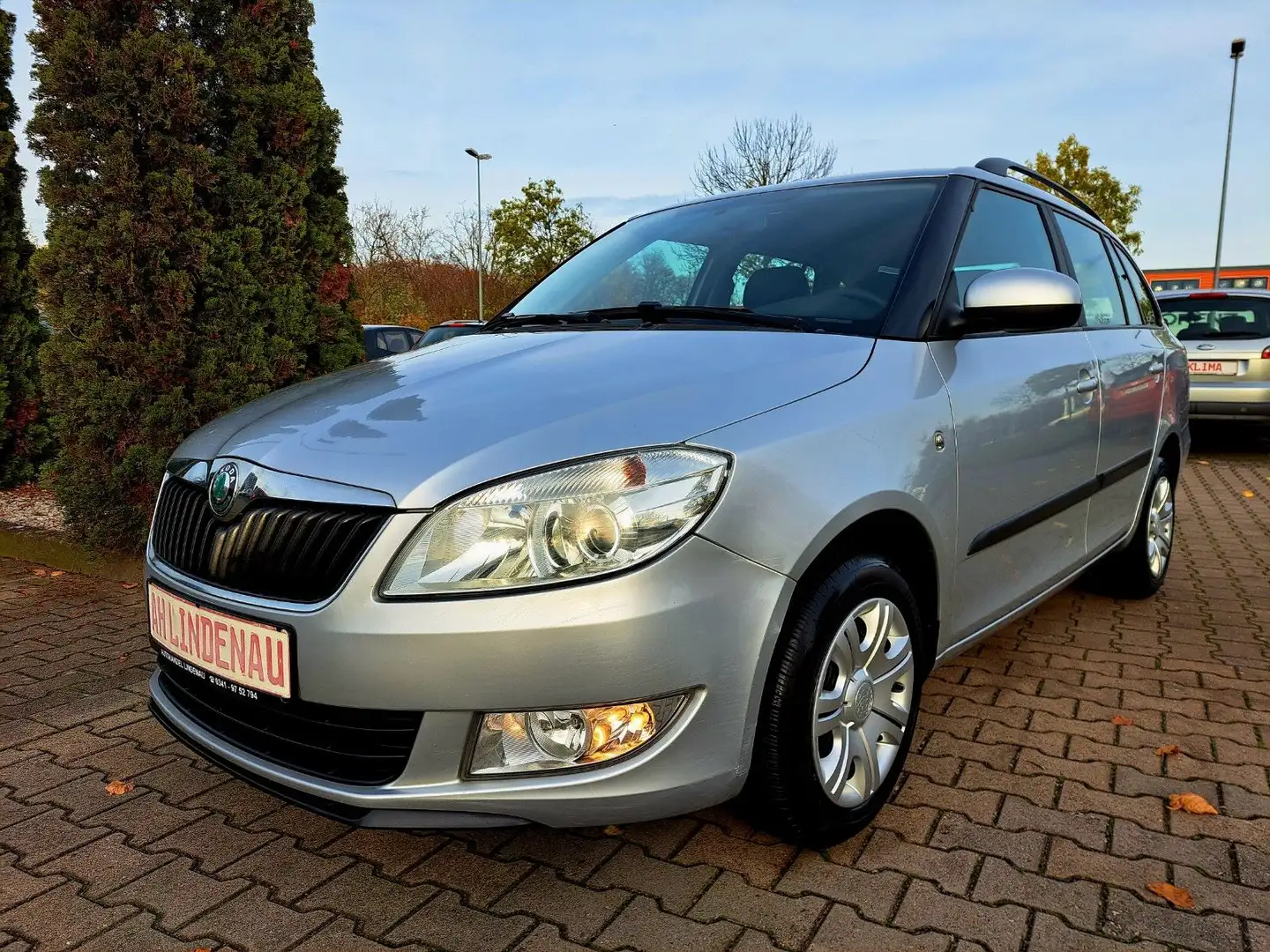 Skoda Fabia Combi Ambition Silber - 1