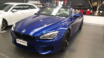 Cabrio 4.4 V8 560cv auto