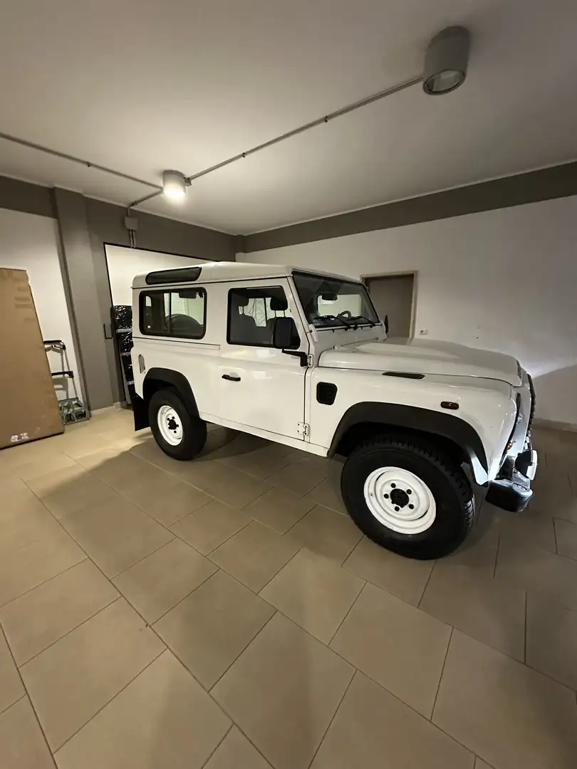 Land Rover Defender 90 DPF Station Wagon LXV - 2