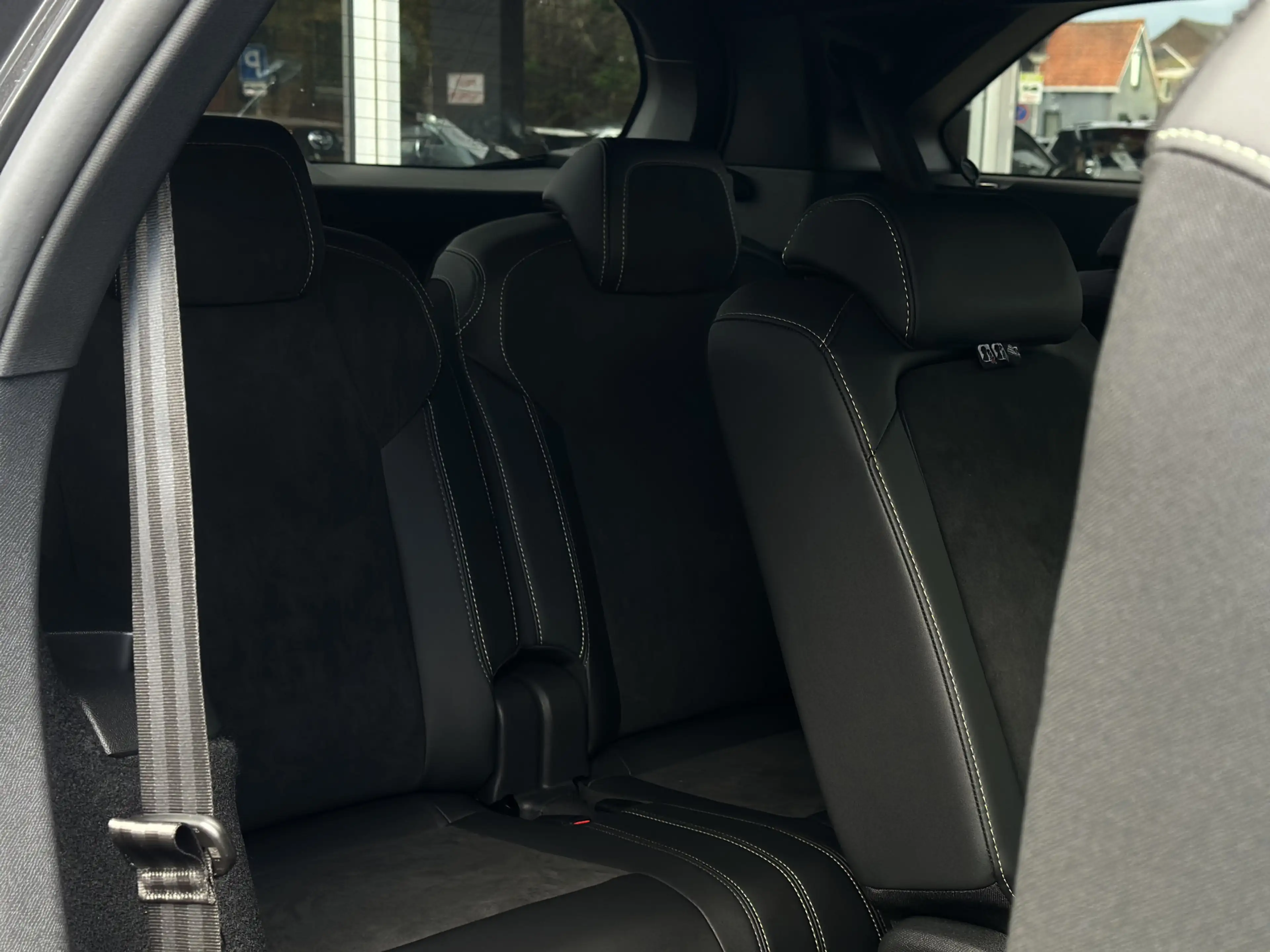 Peugeot 5008 1.2 Hybrid 145 GT Exclusive 7p €12.831,- korting/T — photo 11
