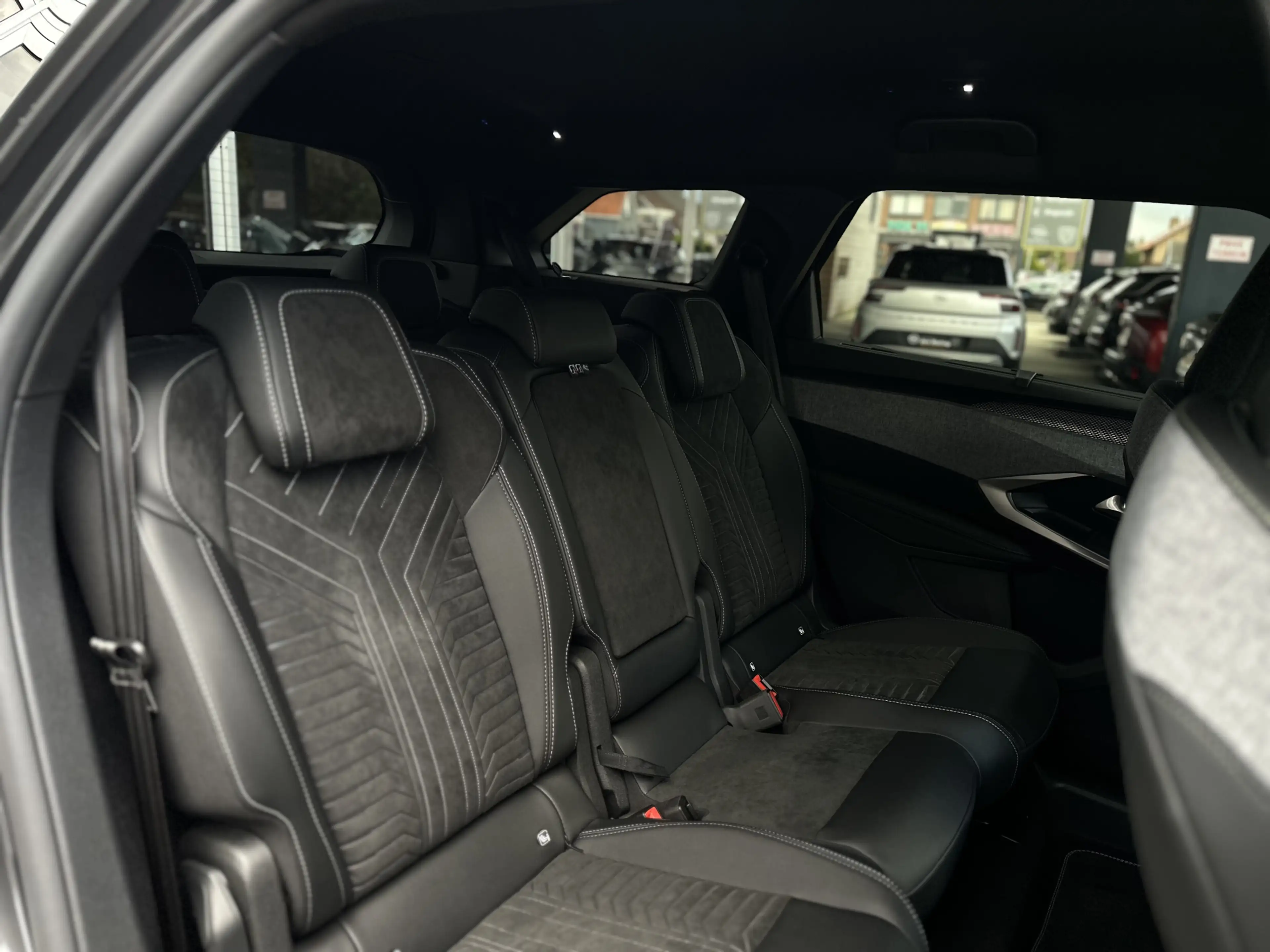 Peugeot 5008 1.2 Hybrid 145 GT Exclusive 7p €12.831,- korting/T — photo 10