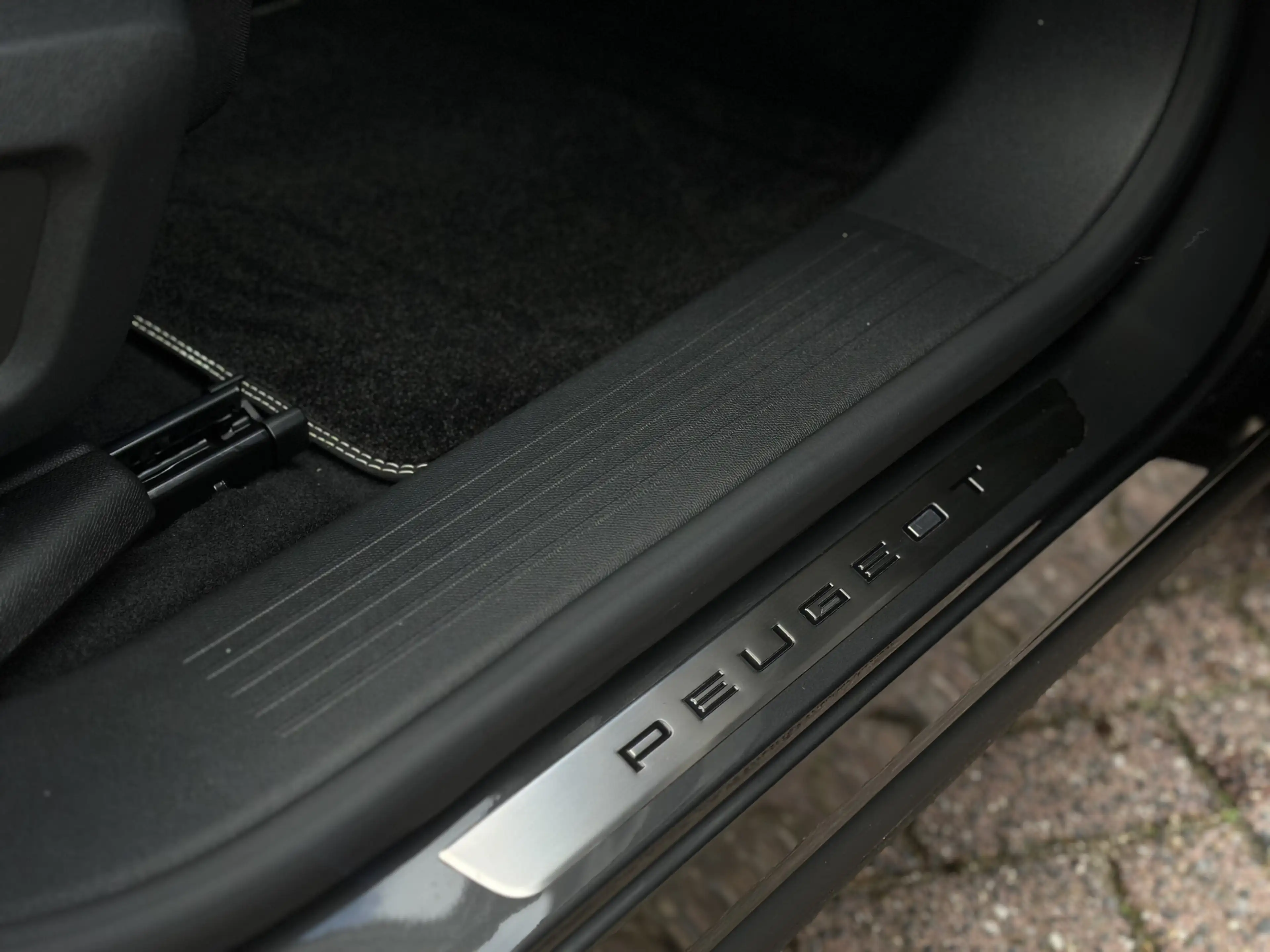 Peugeot 5008 1.2 Hybrid 145 GT Exclusive 7p €12.831,- korting/T — photo 20