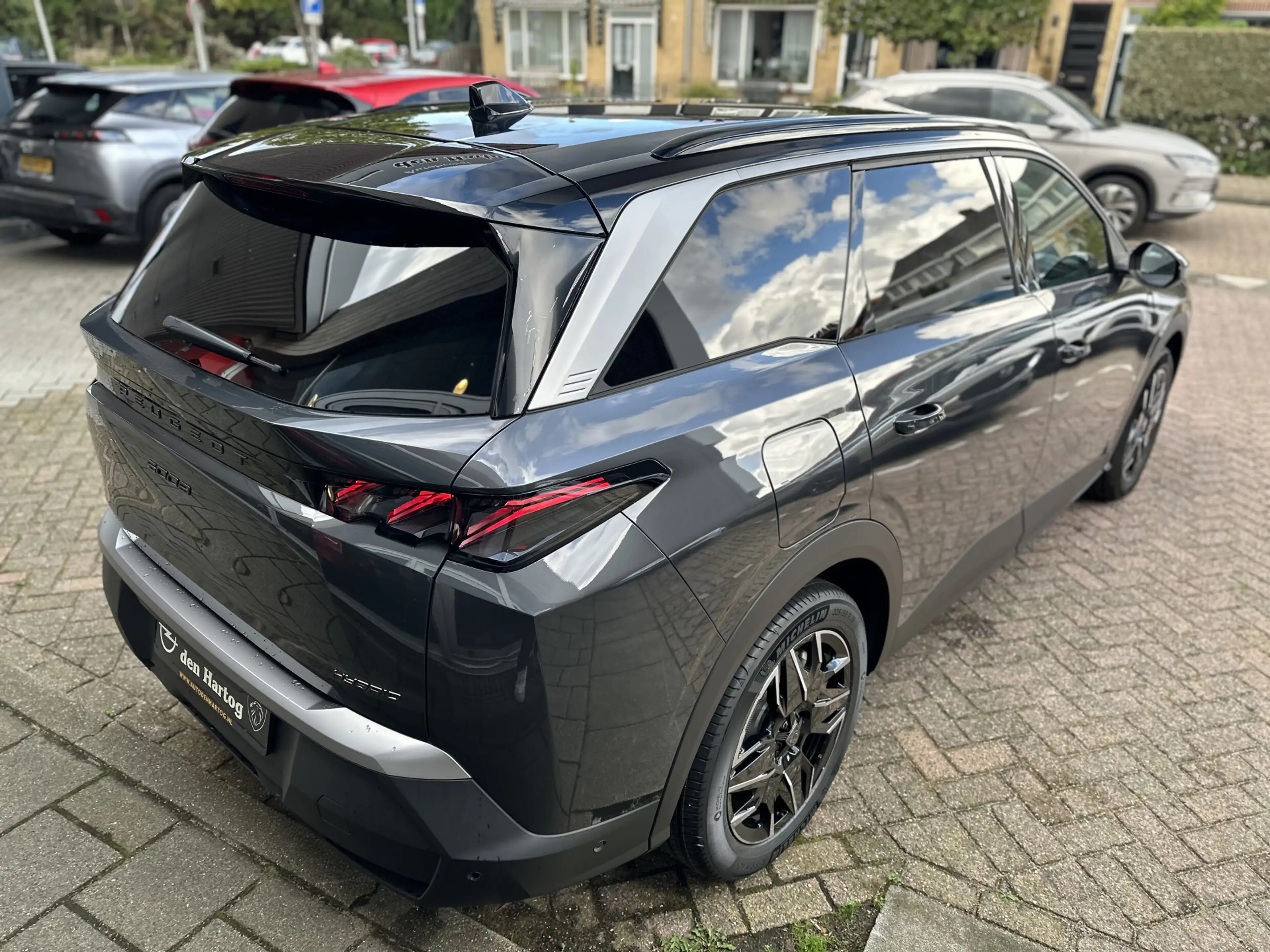 Peugeot 5008 1.2 Hybrid 145 GT Exclusive 7p €12.831,- korting/T — photo 48