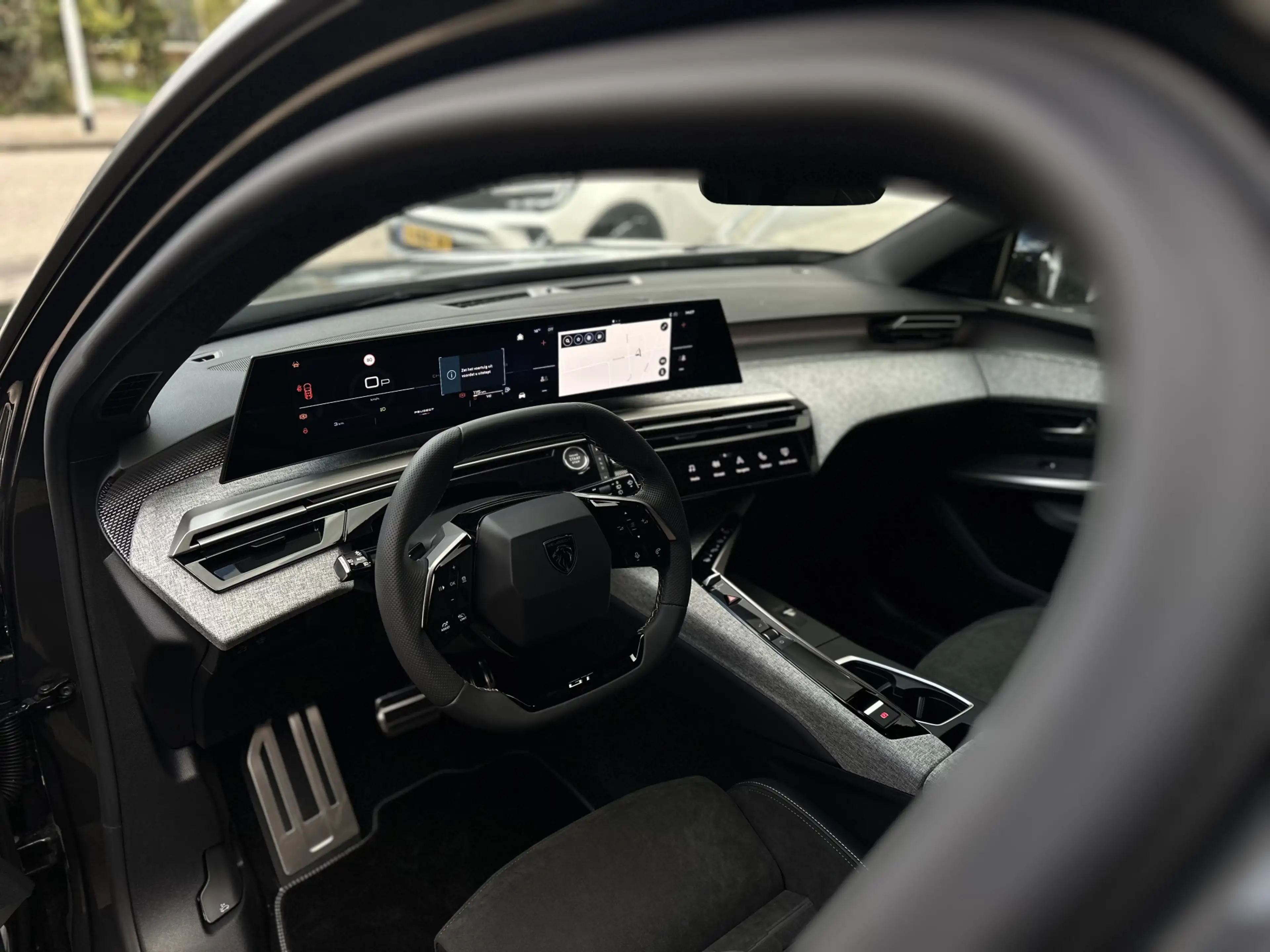 Peugeot 5008 1.2 Hybrid 145 GT Exclusive 7p €12.831,- korting/T — photo 25