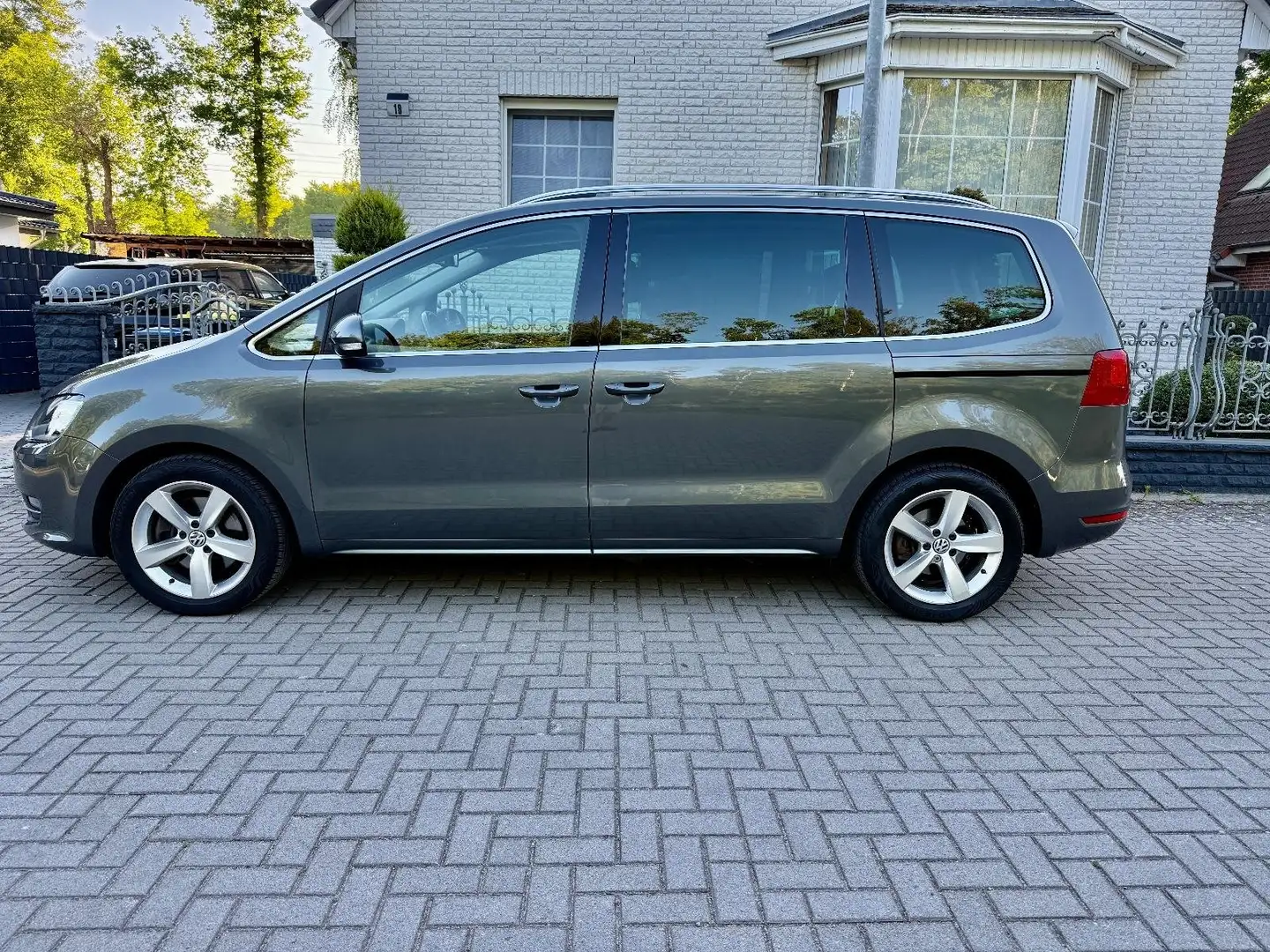 Volkswagen Sharan Sharan Highline Gri - 1