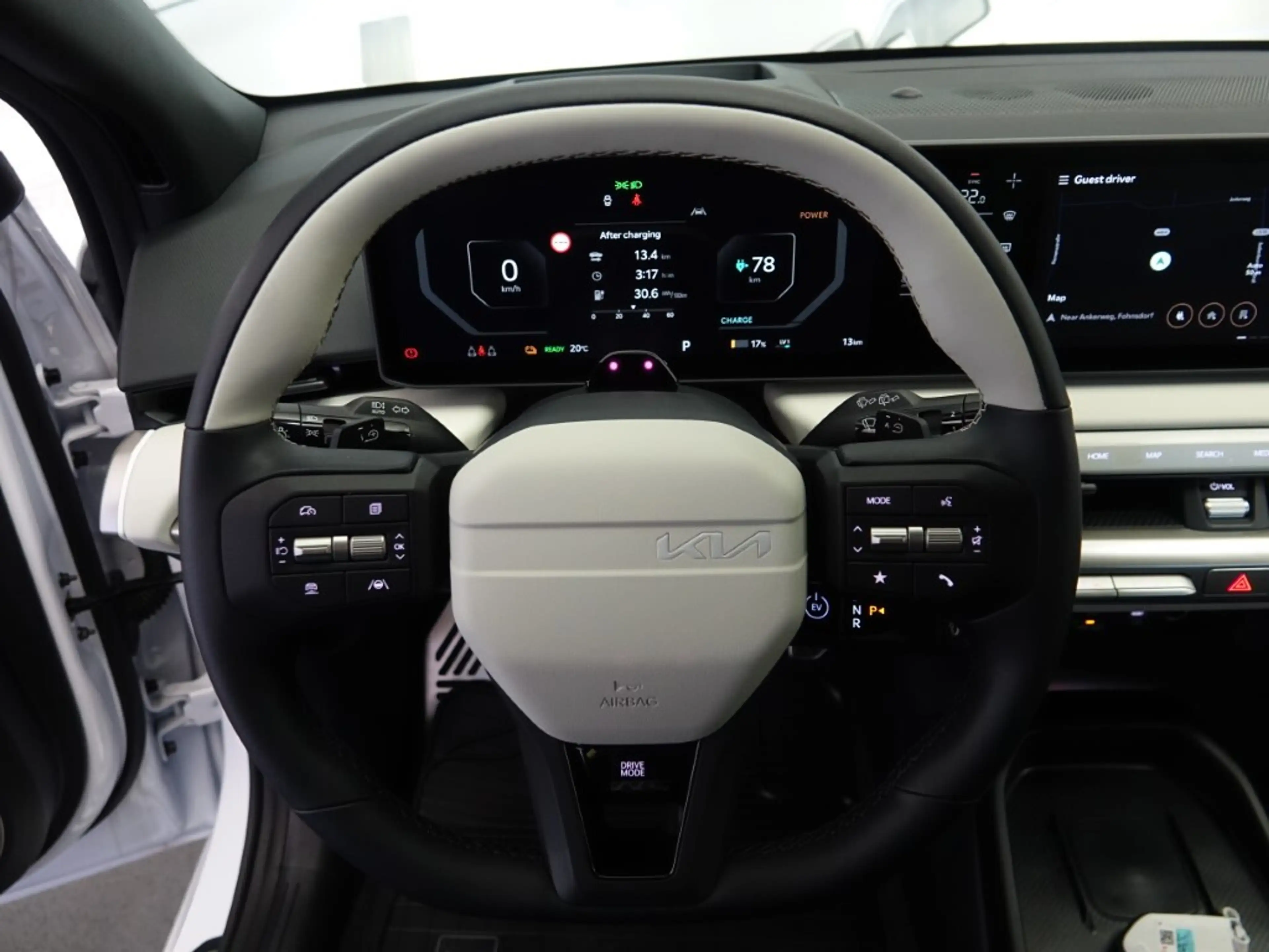 Kia EV4 HB FWD 81,4kWh GT-Line *VOLLAUSSTATTUNG* — photo 8