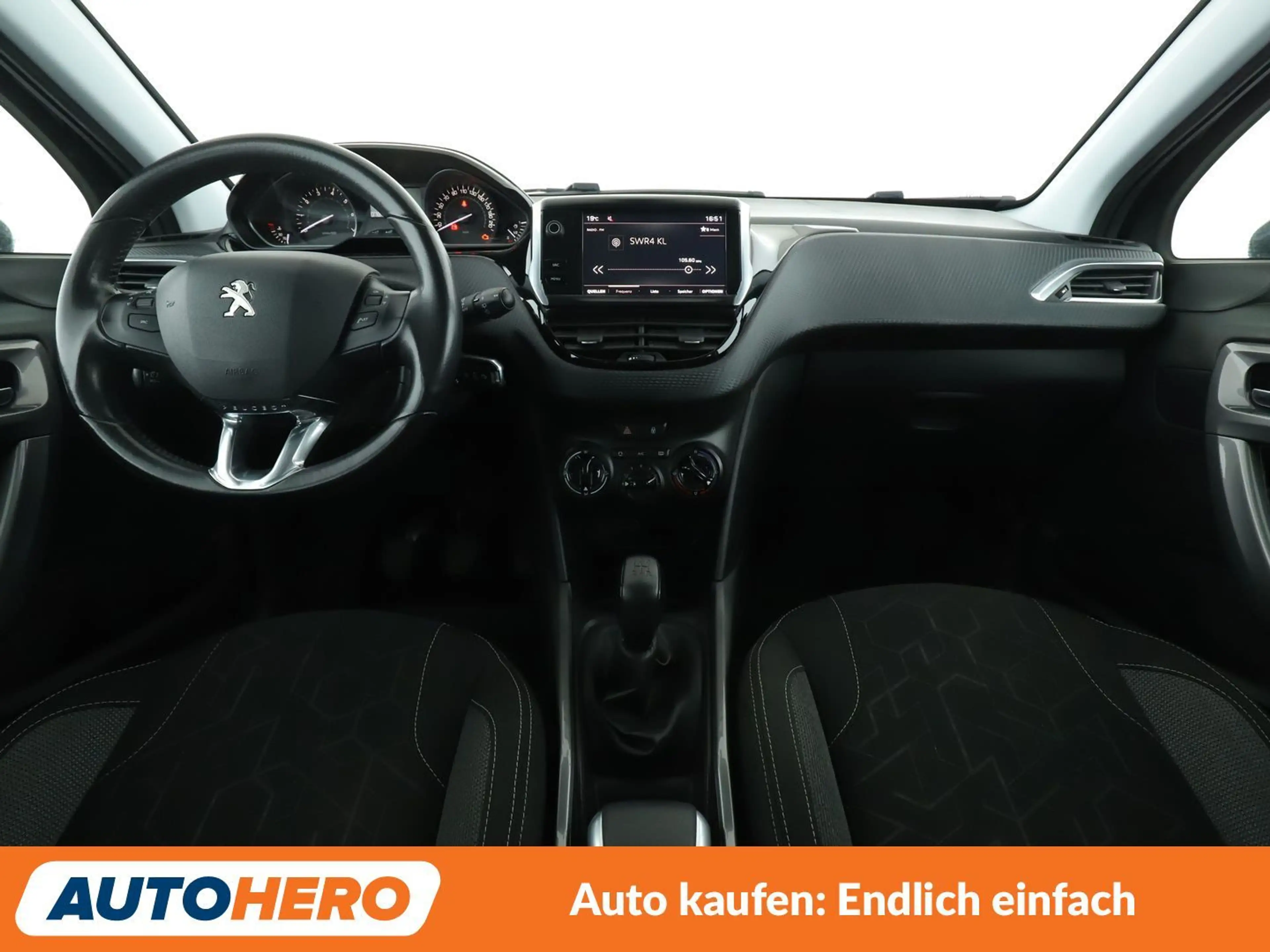 Peugeot 2008 1.2 e-VTi Active*PDC*SHZ*KLIMA*TEMPO*GARANTIE* — photo 12