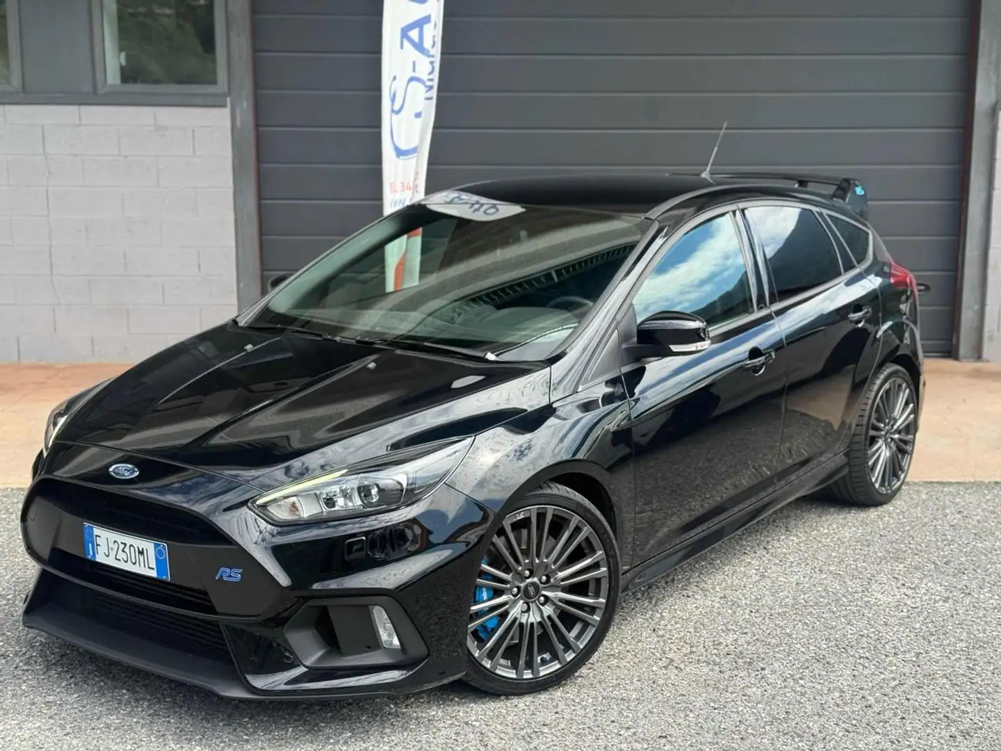 Ford Focus 2.3 350 CV AWD RS Nero - 2