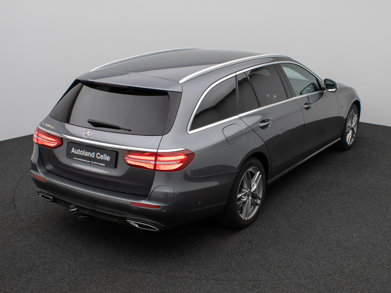 Mercedes-Benz E 300 de Avantgarde Kamera AHK LED Standhzg AHK — photo 7