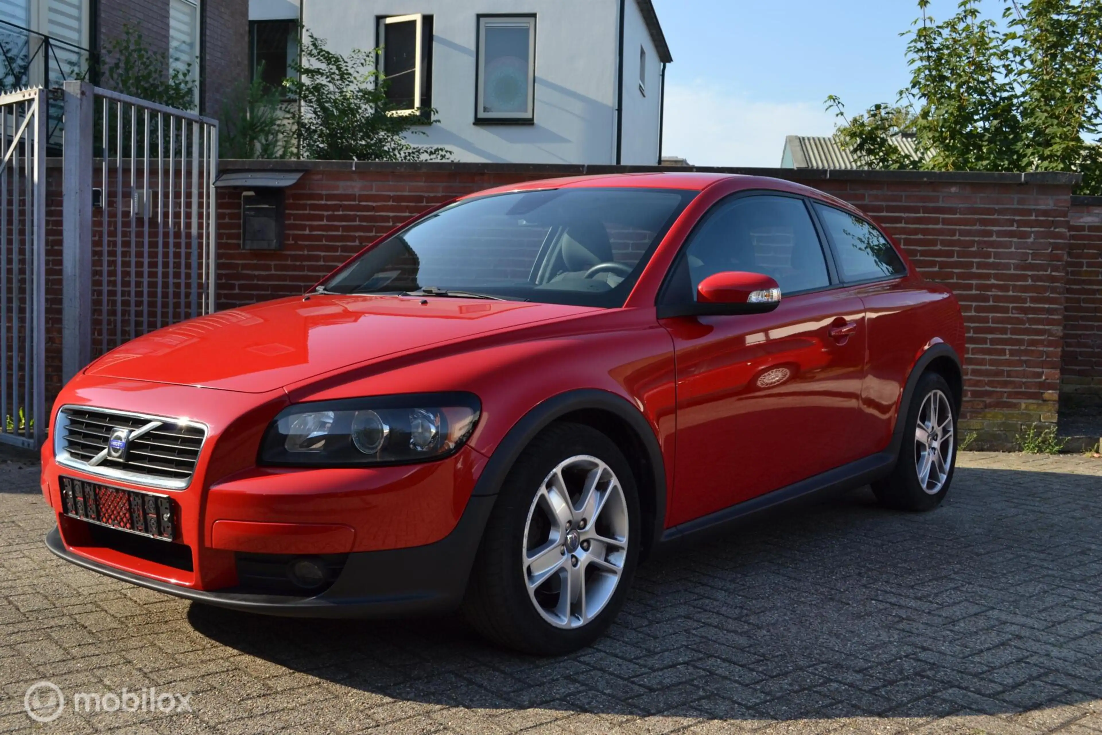 Volvo C30 2.4i Momentum | Youngtimer | ECC | Cruise — photo 2