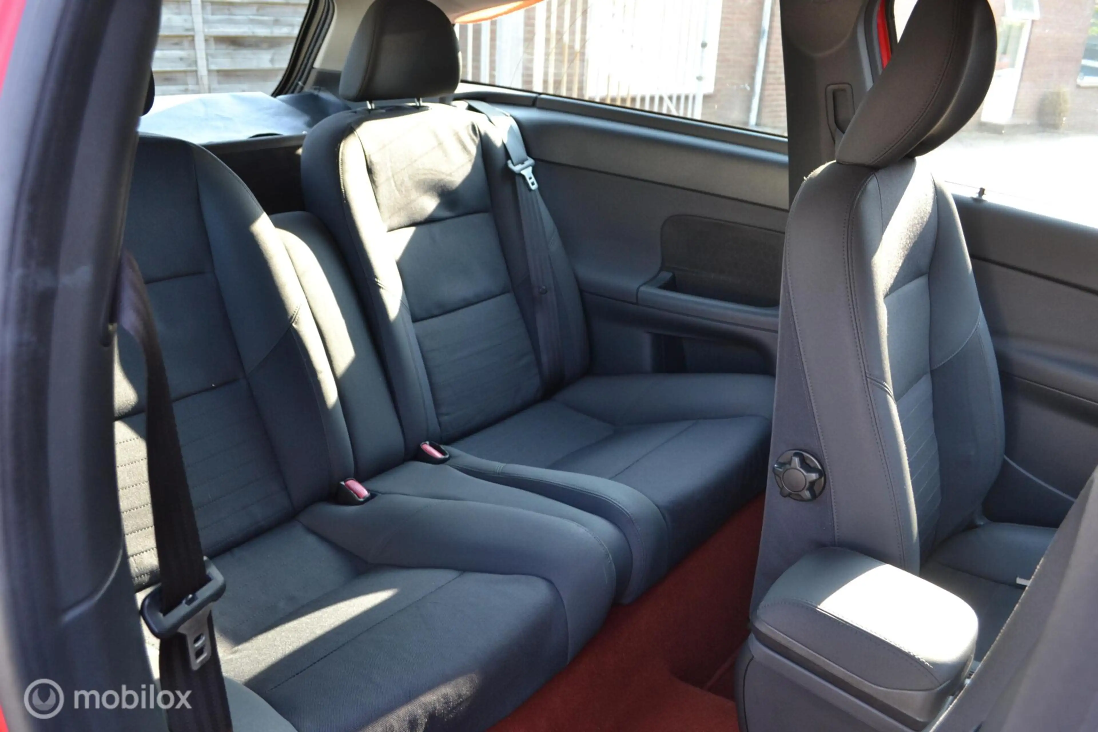 Volvo C30 2.4i Momentum | Youngtimer | ECC | Cruise — photo 15