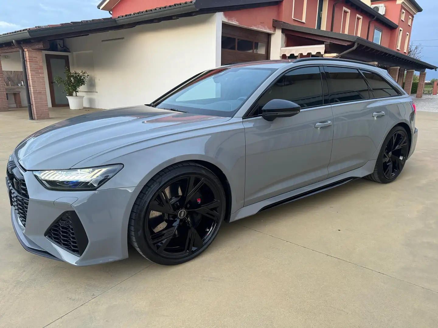 Audi RS6 RS6 Avant 4.0 mhev quattro tiptronic UNICOPROPRIET Grigio - 1