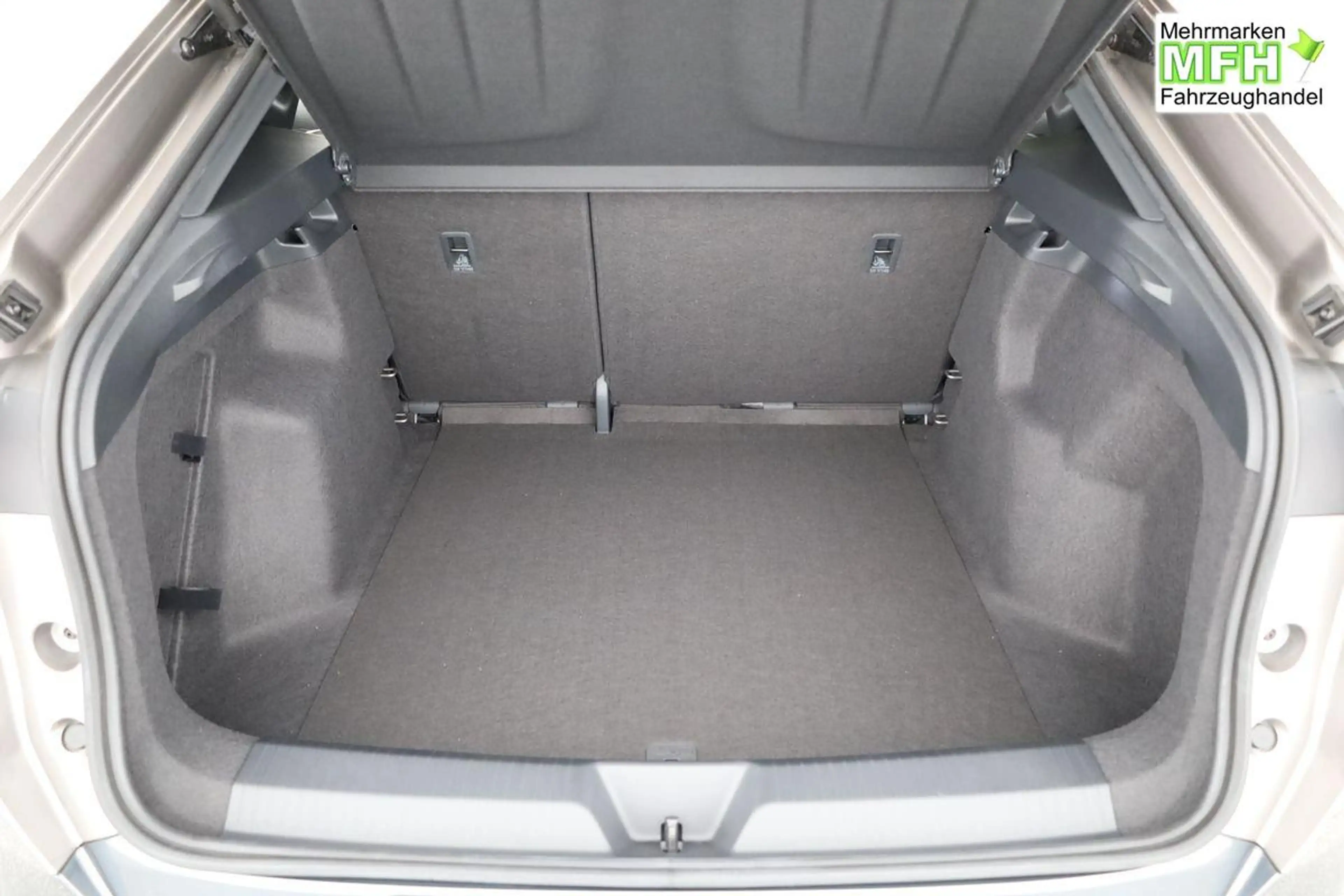 CUPRA Tavascan 250 kW 4Drive VZ VZ, Navi, Wärmepumpe, Kamera, ... — photo 11