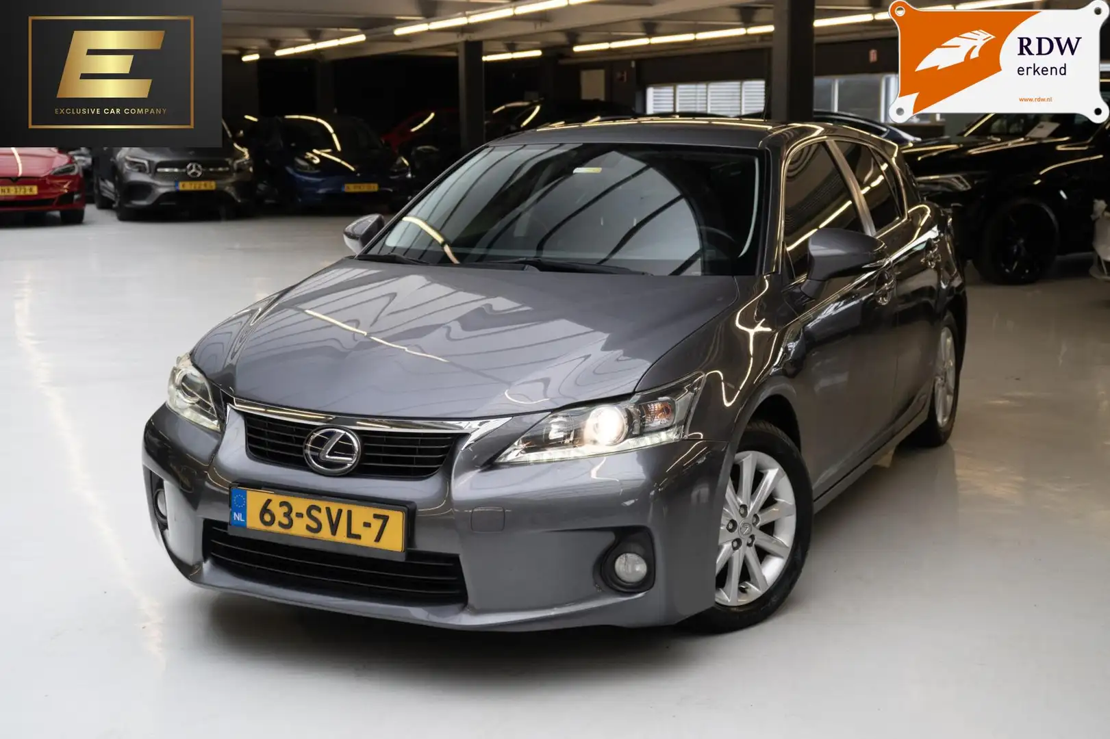 Lexus CT 200h Business Line |Lichtmetalen velgen | Orig. NL Gris - 2