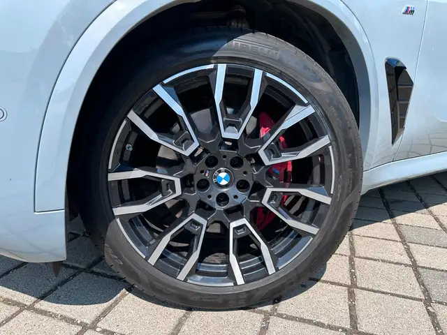 BMW X5 X5 view 3