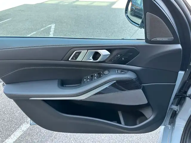 BMW X5 X5 view 14