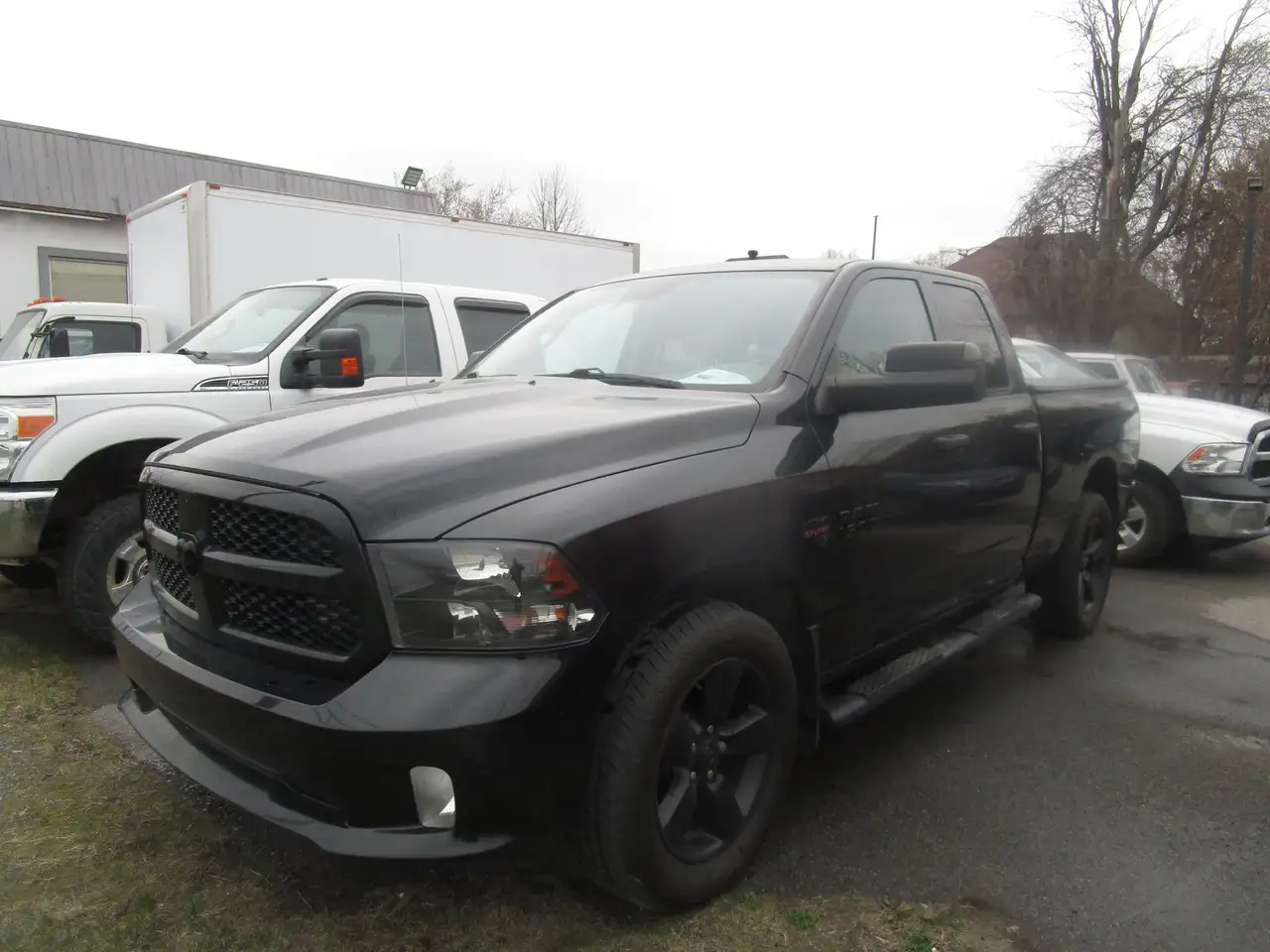 RAM 1500 снимка RAM 1500