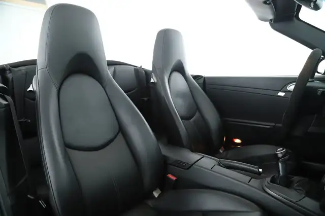 Porsche 911 997 Carrera Cabrio LEDER XENON 19ZOLL Ansicht 14