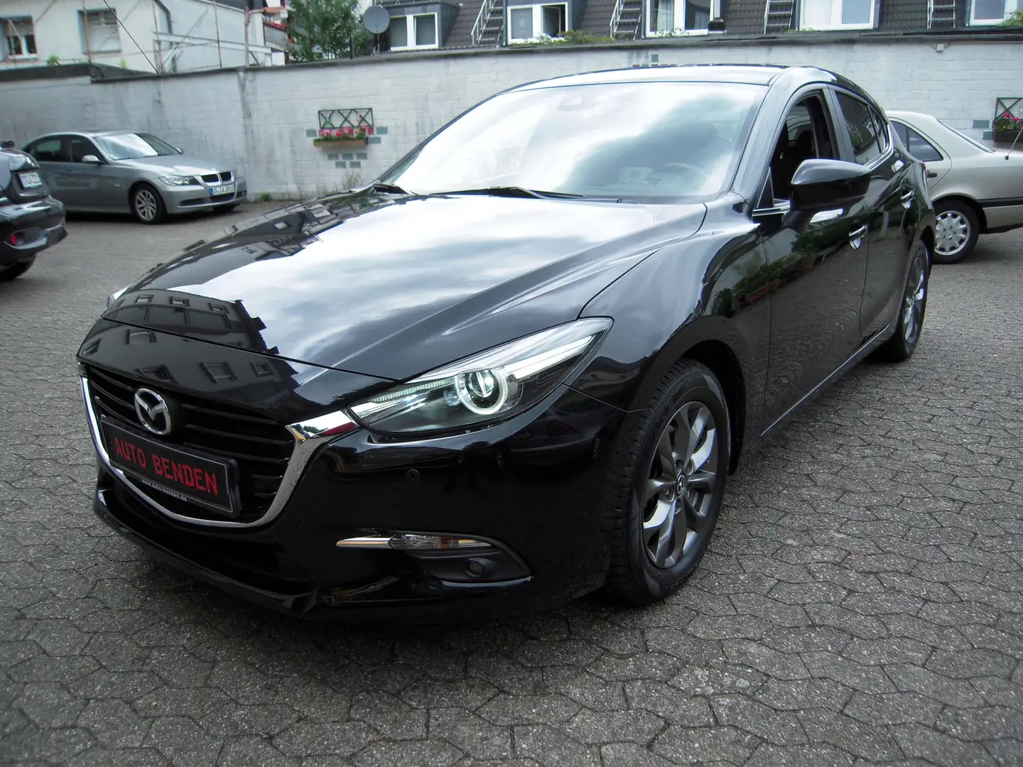 Mazda 3 Sports-Line TOP-AUSSTATTUNG Inzahlungnahme mög. Schwarz - 1