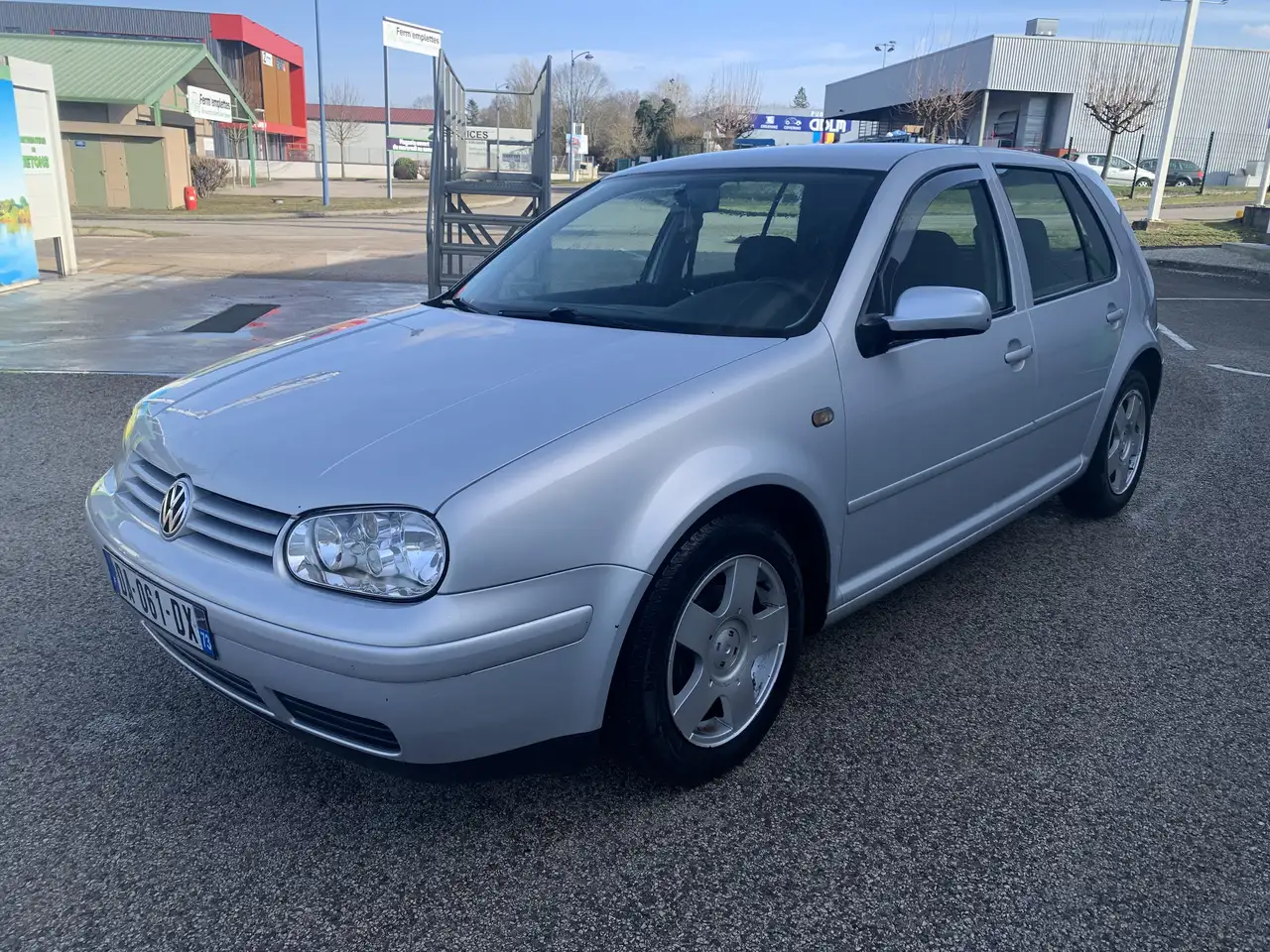 Volkswagen Golf 1,6 16v 100 Ch