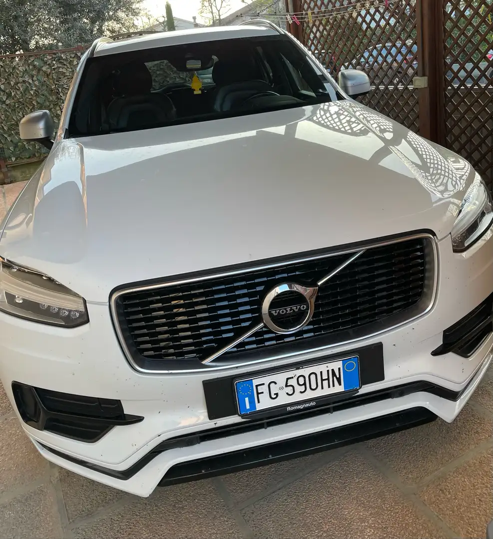 Volvo XC90 2.0 d5 R-design awd 235cv geartronic my17 Bianco - 1