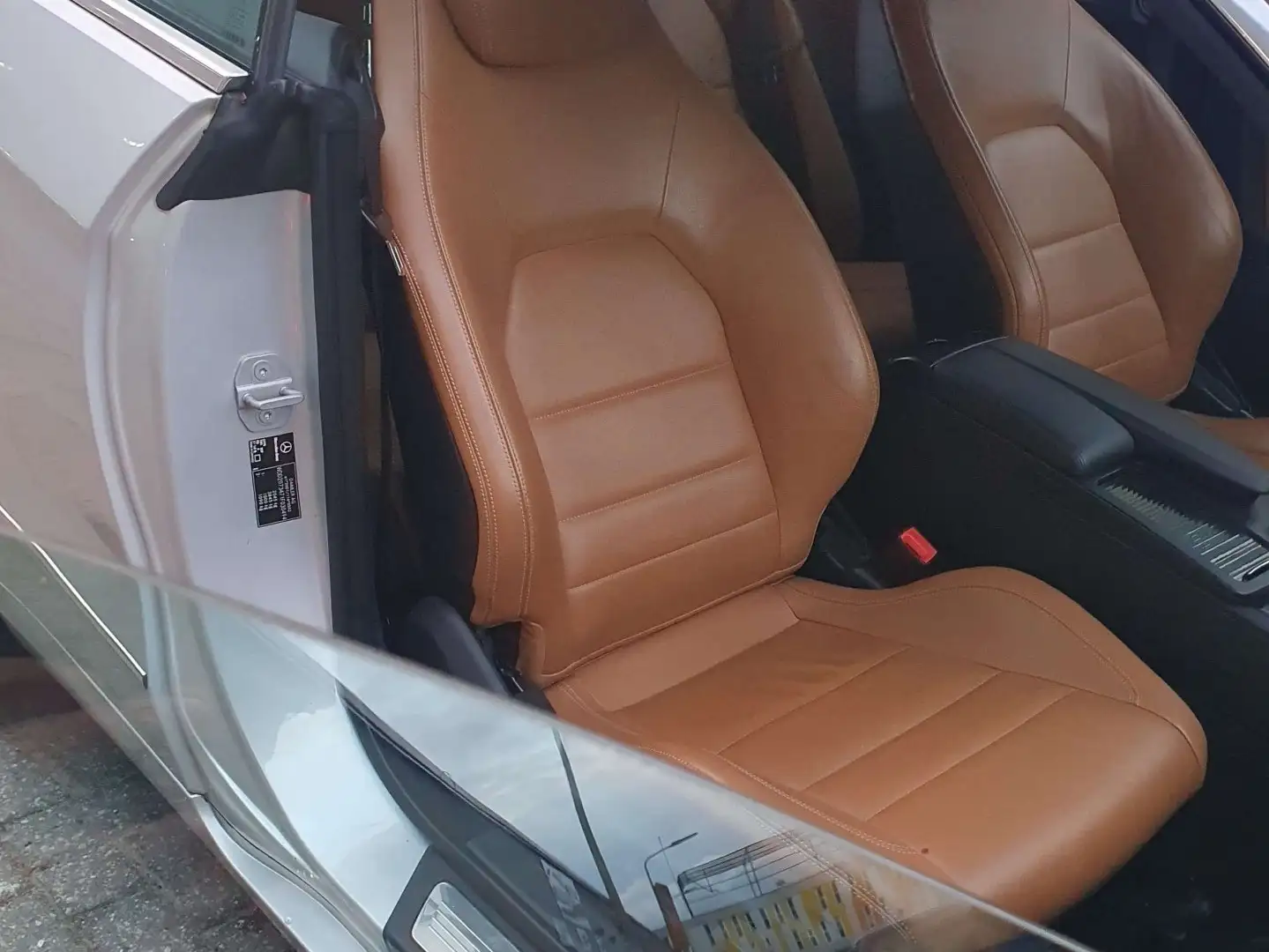 Mercedes-Benz E 250 Avantgarde Zilver - 2