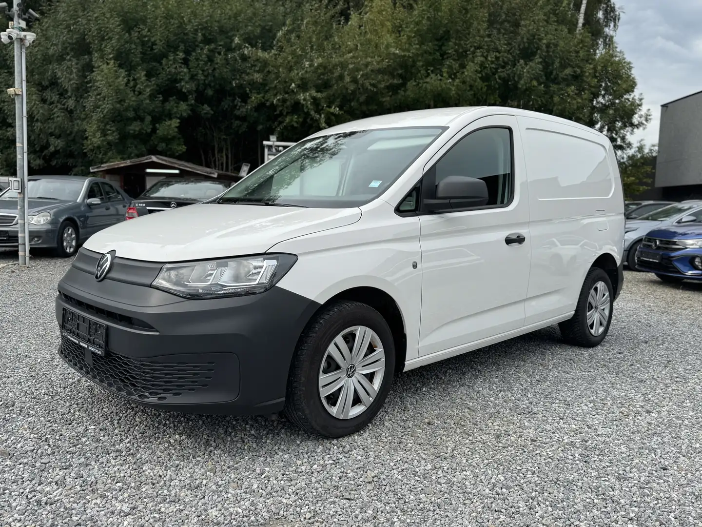 Volkswagen Caddy 2.0 TDi **102CH** 12 MOIS DE GARANTIE - 1