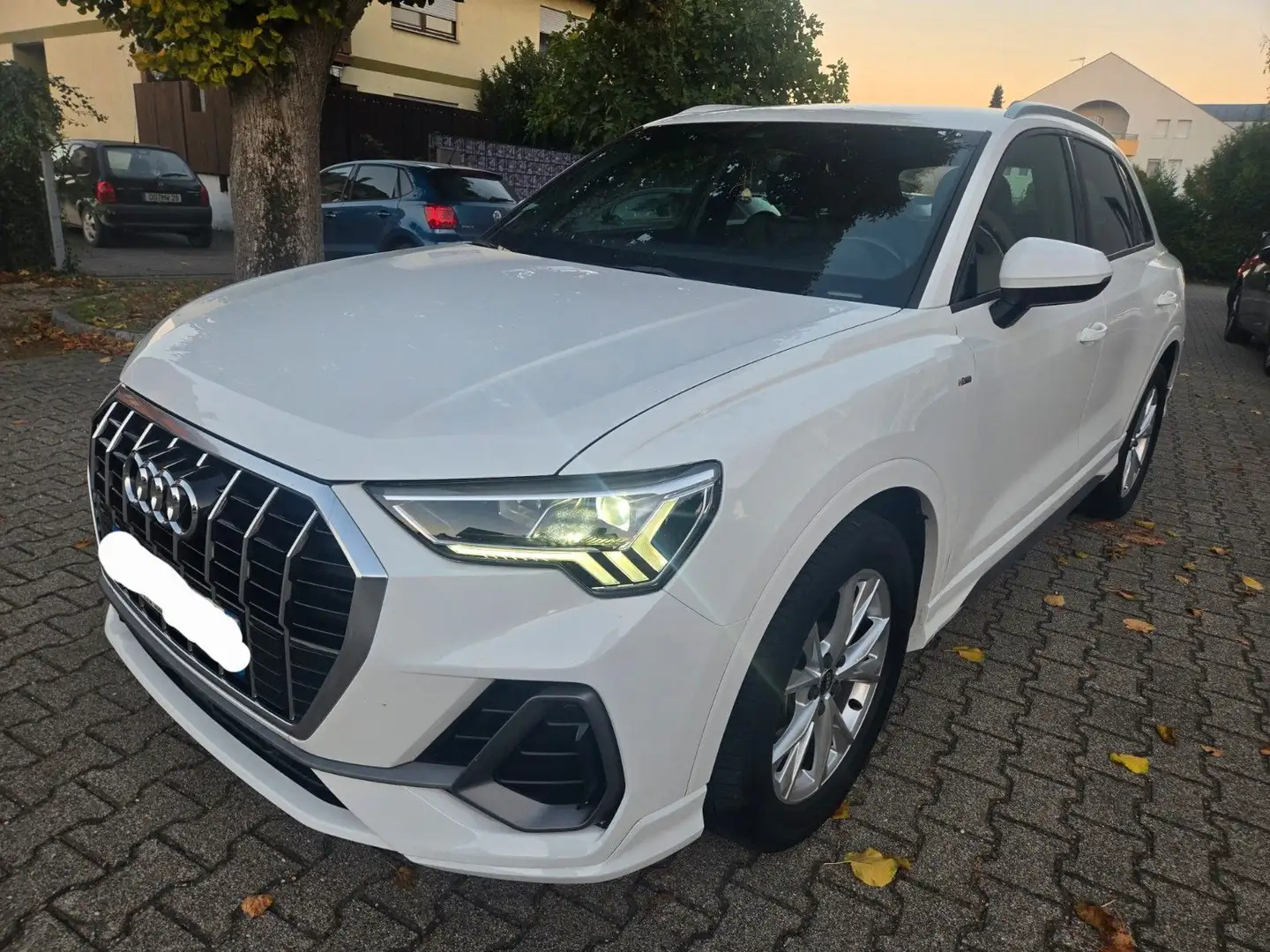 Audi Q3 35 TDI S line Klima Navi Kamera 1 Hand Weiß - 2