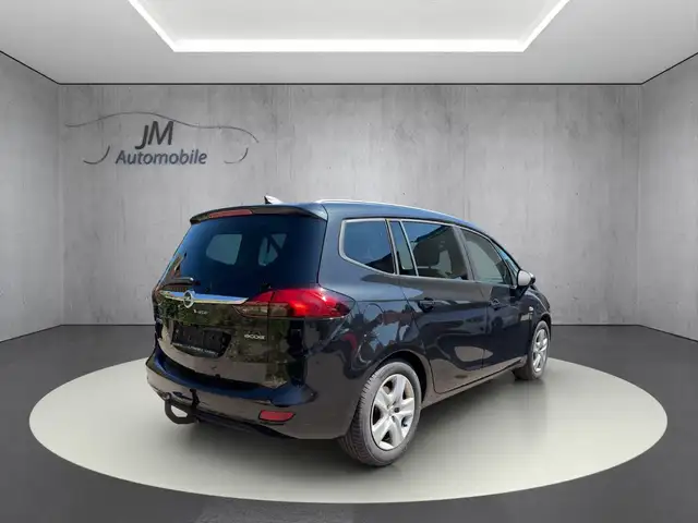 Opel Zafira view 6