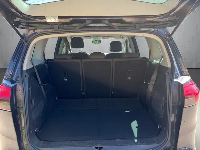 Opel Zafira view 17
