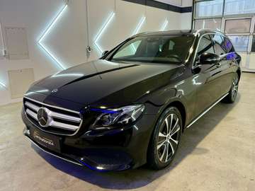 E 220 d 4Matic*360*HUP*WIDESCR*TOTWIN*ACC*AHK*LED*