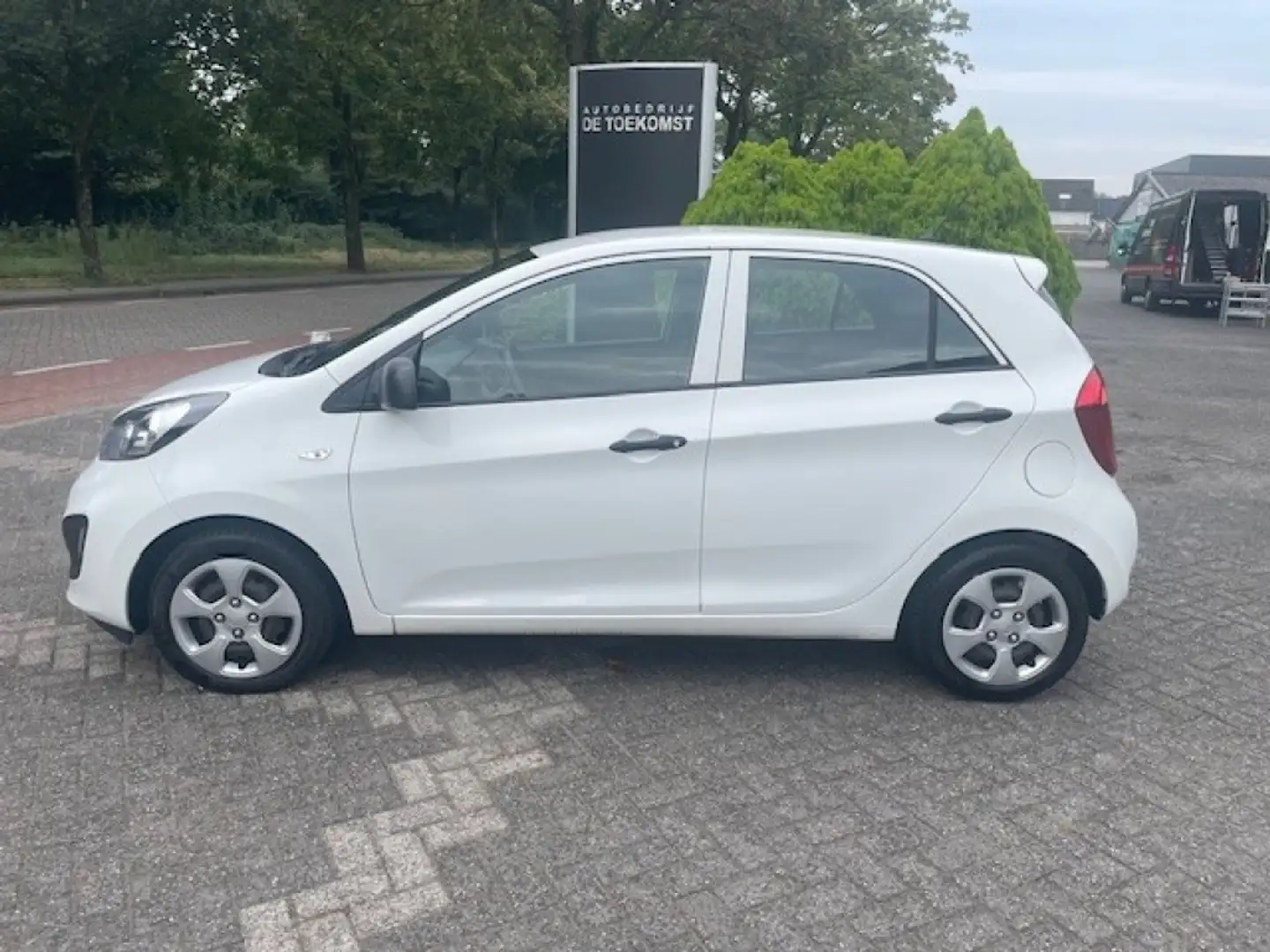 Kia Picanto 1.0 CVVT ECONOMYLINE / Usb / Aux / 5 Deurs / Start White - 2