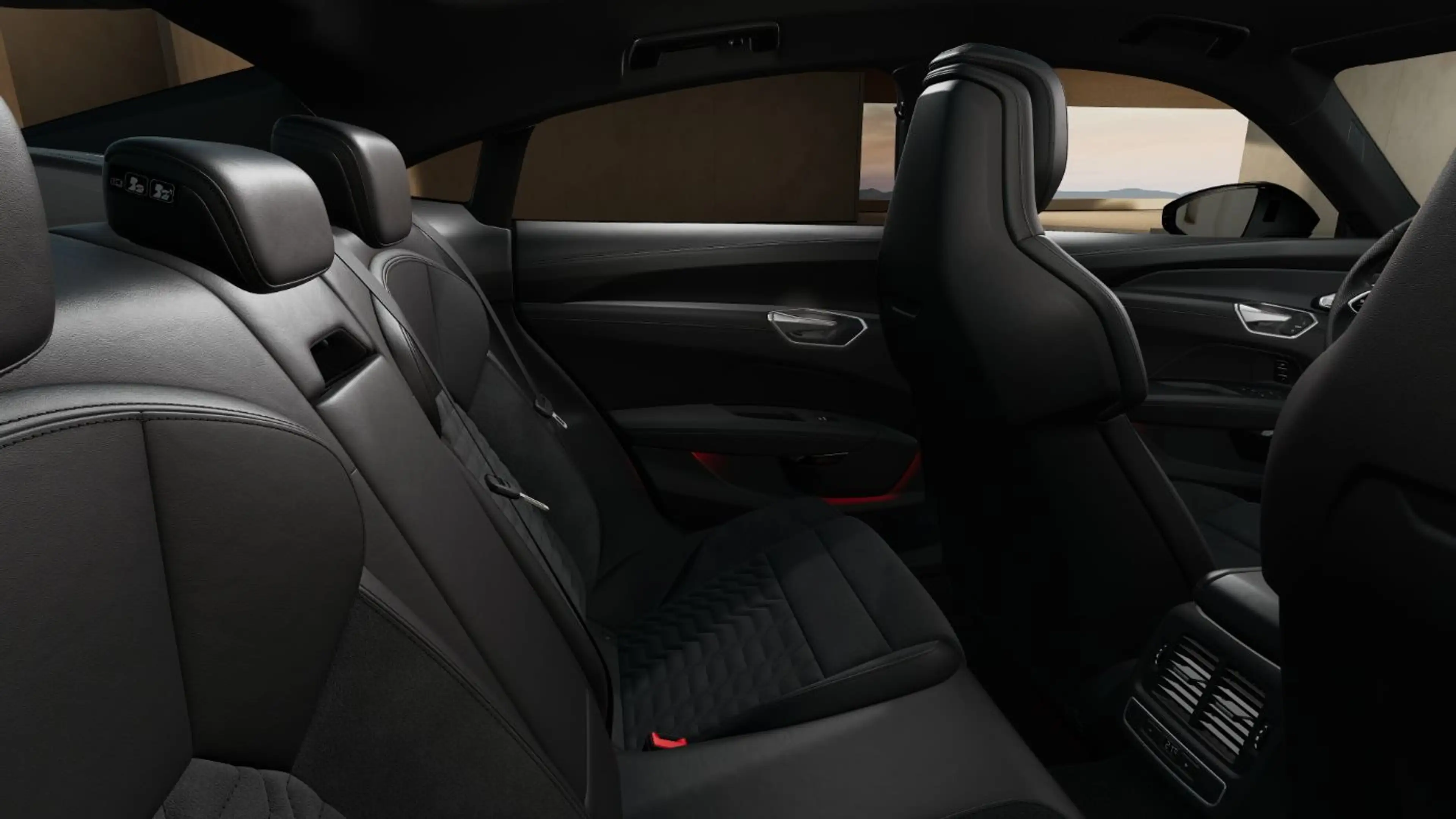 Audi e-tron GT quattro 350 kW B&O Matrix-LED 360 ACC — photo 12