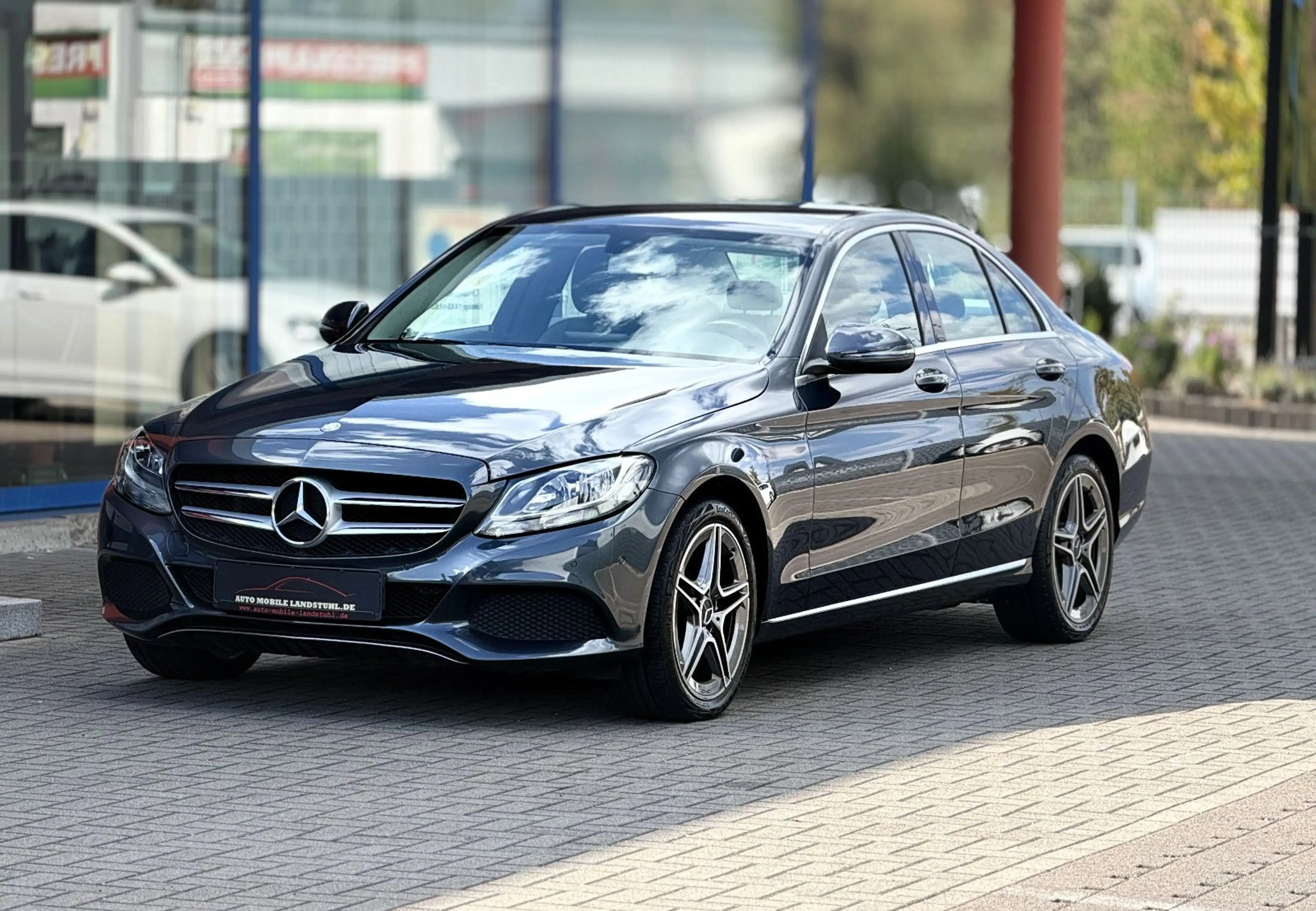 Mercedes-Benz C 180 *AMG*LED*NAVI*LEDER*TEMPOMAT*SITZHZ*PDC*18" — photo 5
