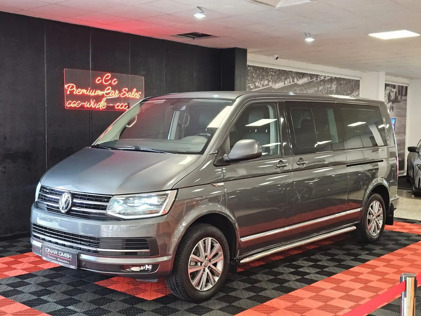 Volkswagen T6 Caravelle T6 Transporter Caravelle Highline *LANG* (CAM/LE Gris - 1