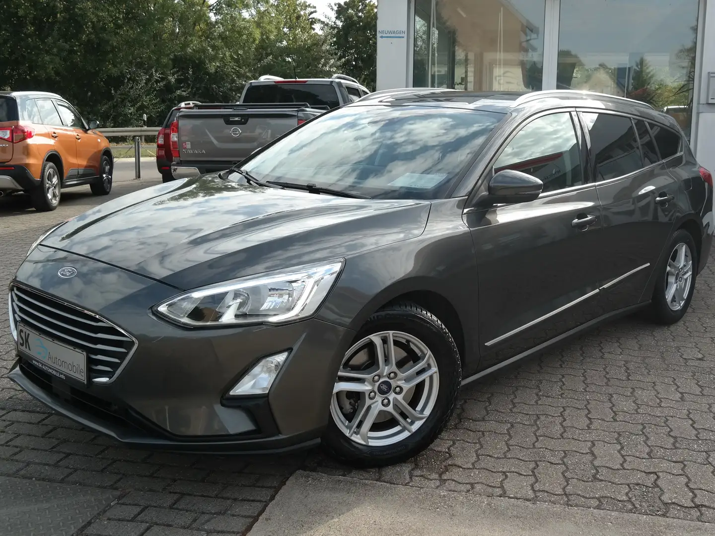 Ford Focus Cool*1.Hand*Scheckheft*EU6*PDC Grau - 1