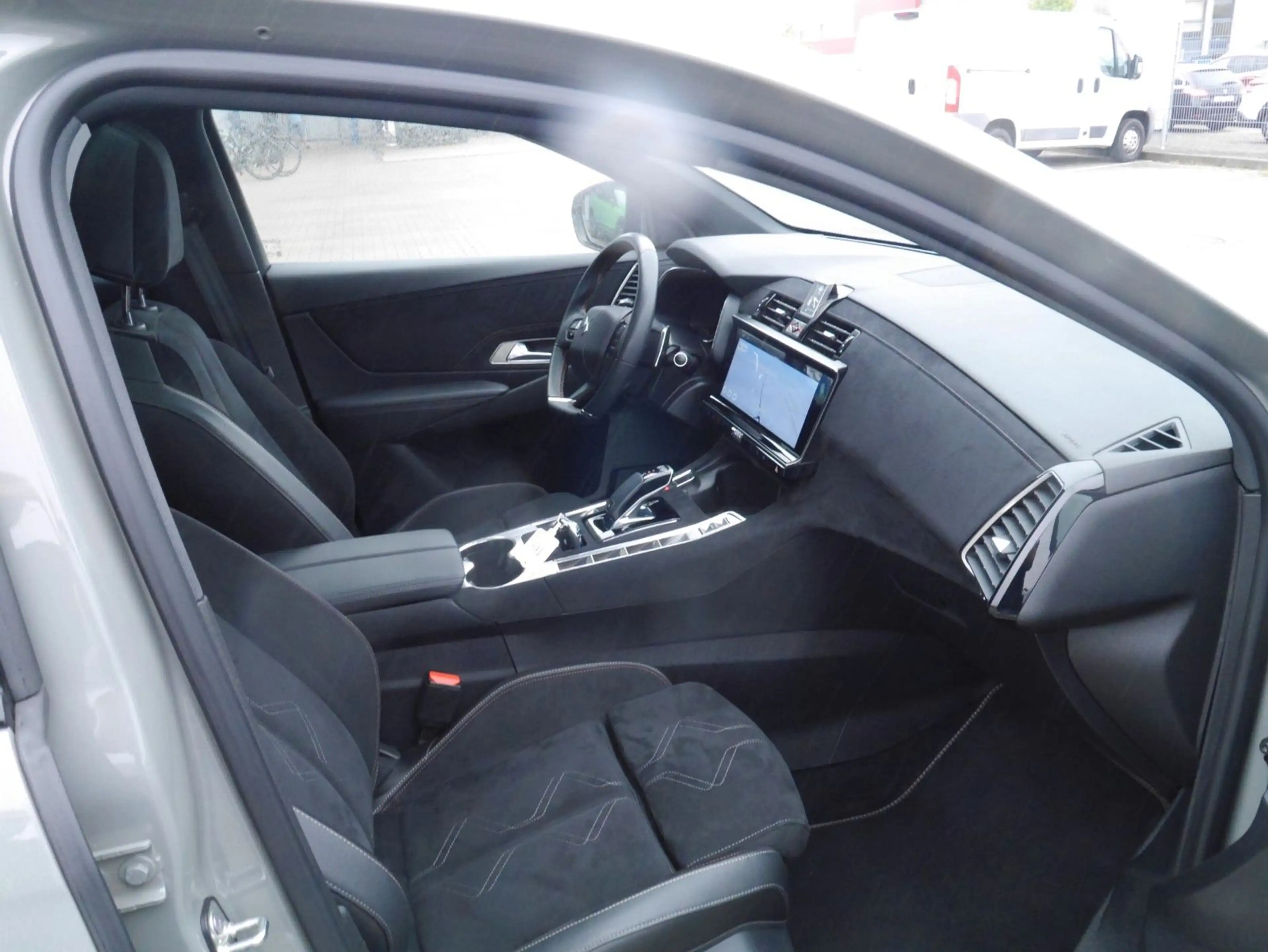 DS Automobiles DS 7 Crossback DS7 Blue HDI LED/NAVI/APP/SHZ/Kamera/PANO — photo 13