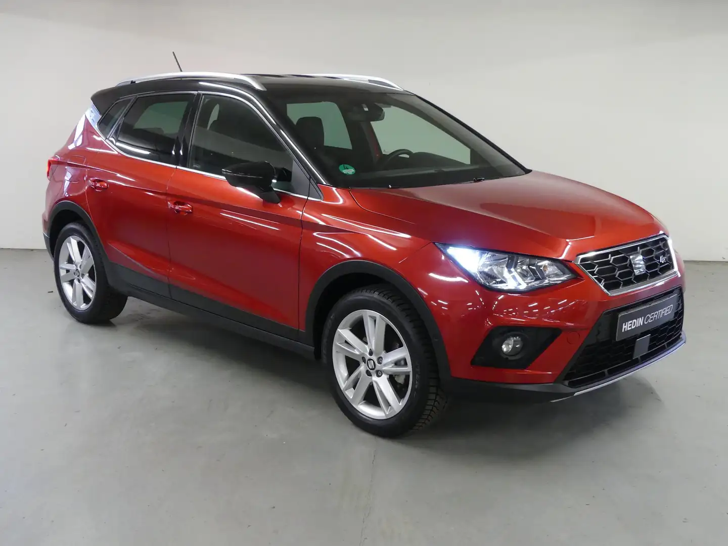 SEAT Arona 1.0 TSI DSG FR Business Intense | Automaat | Conne Rood - 2