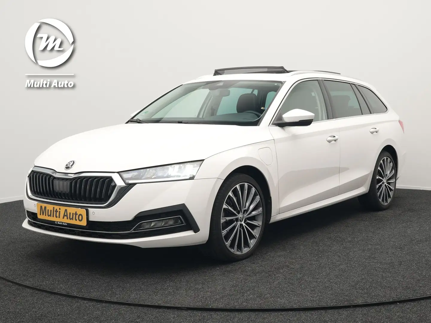 Skoda Octavia Combi 1.4 TSI iV Style Plug In Hybrid 204pk PHEV | Wit - 1