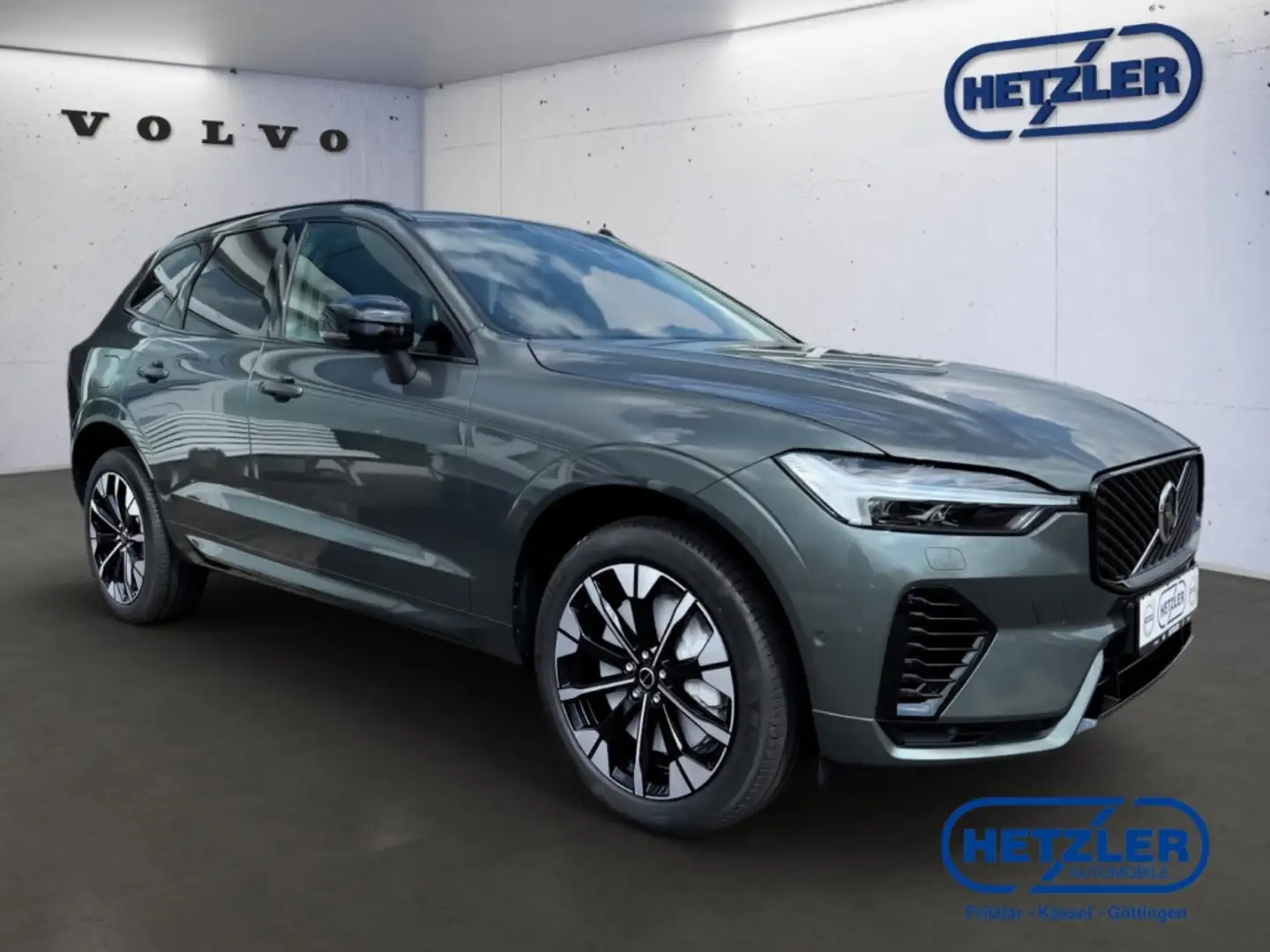 Volvo XC60 Ultra Dark 2026 H7 T8 AWD 8-Gang, Navigation, Face Grün - 2