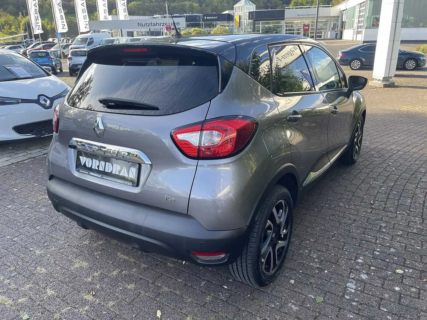 Renault Captur Intens TCe 90 Kamera+PDC hi Klima Navi Gris - 2
