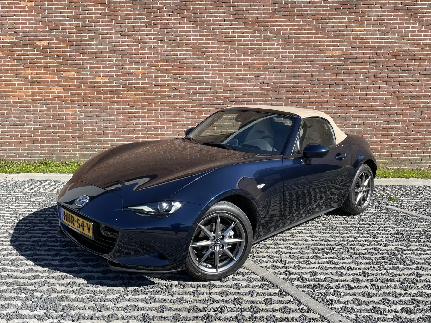 Mazda MX-5 1.5 SkyActiv-G 132 Kazari Bleu - 2
