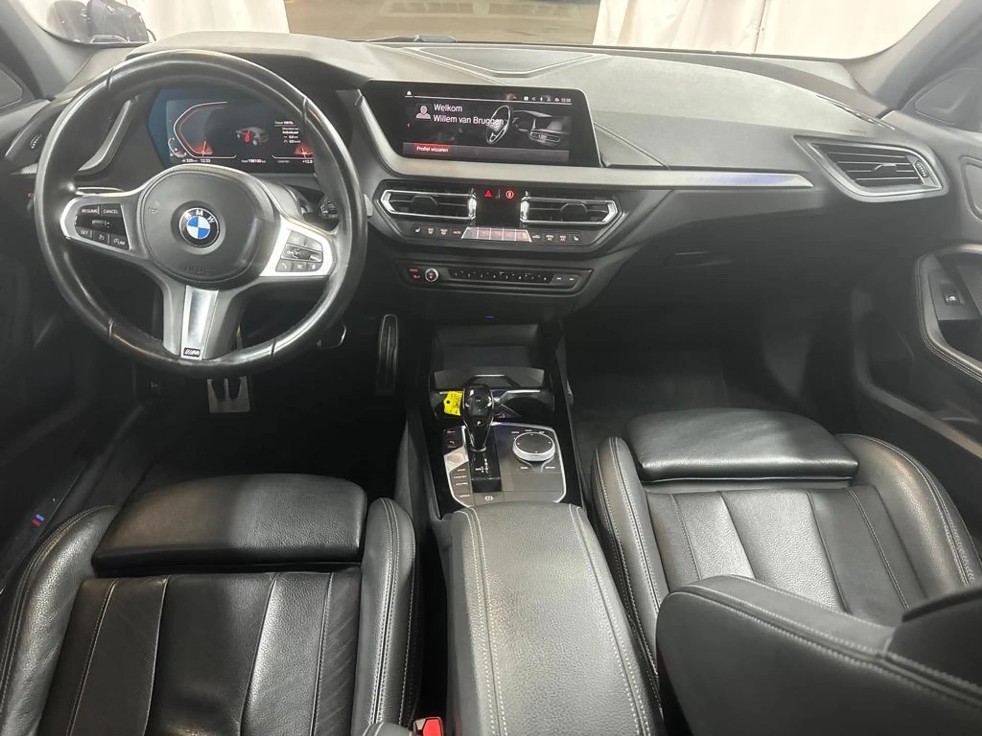 BMW 118 1-serie 118i High Executive Edition M-Sport / NL P — photo 3