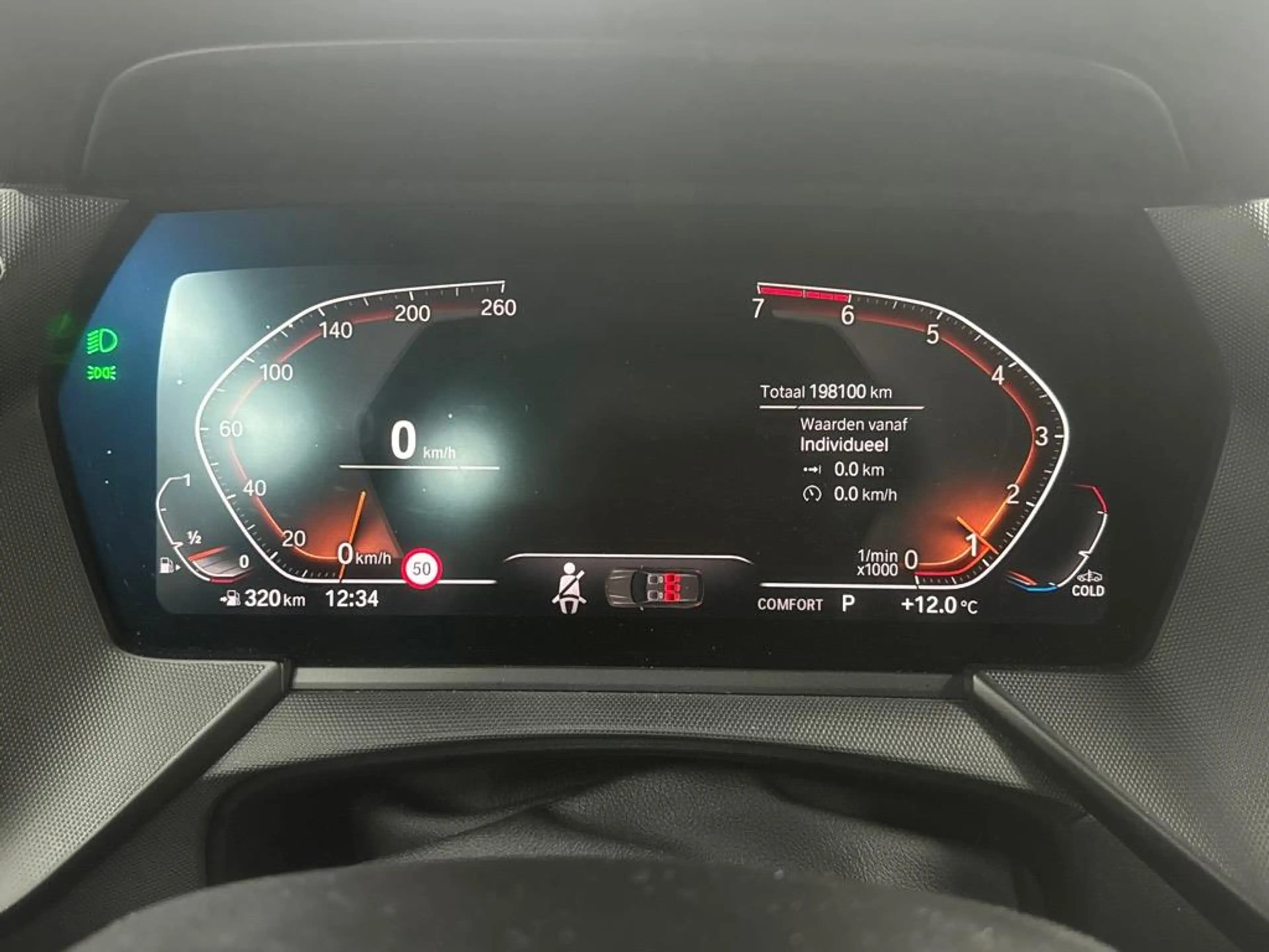BMW 118 1-serie 118i High Executive Edition M-Sport / NL P — photo 4