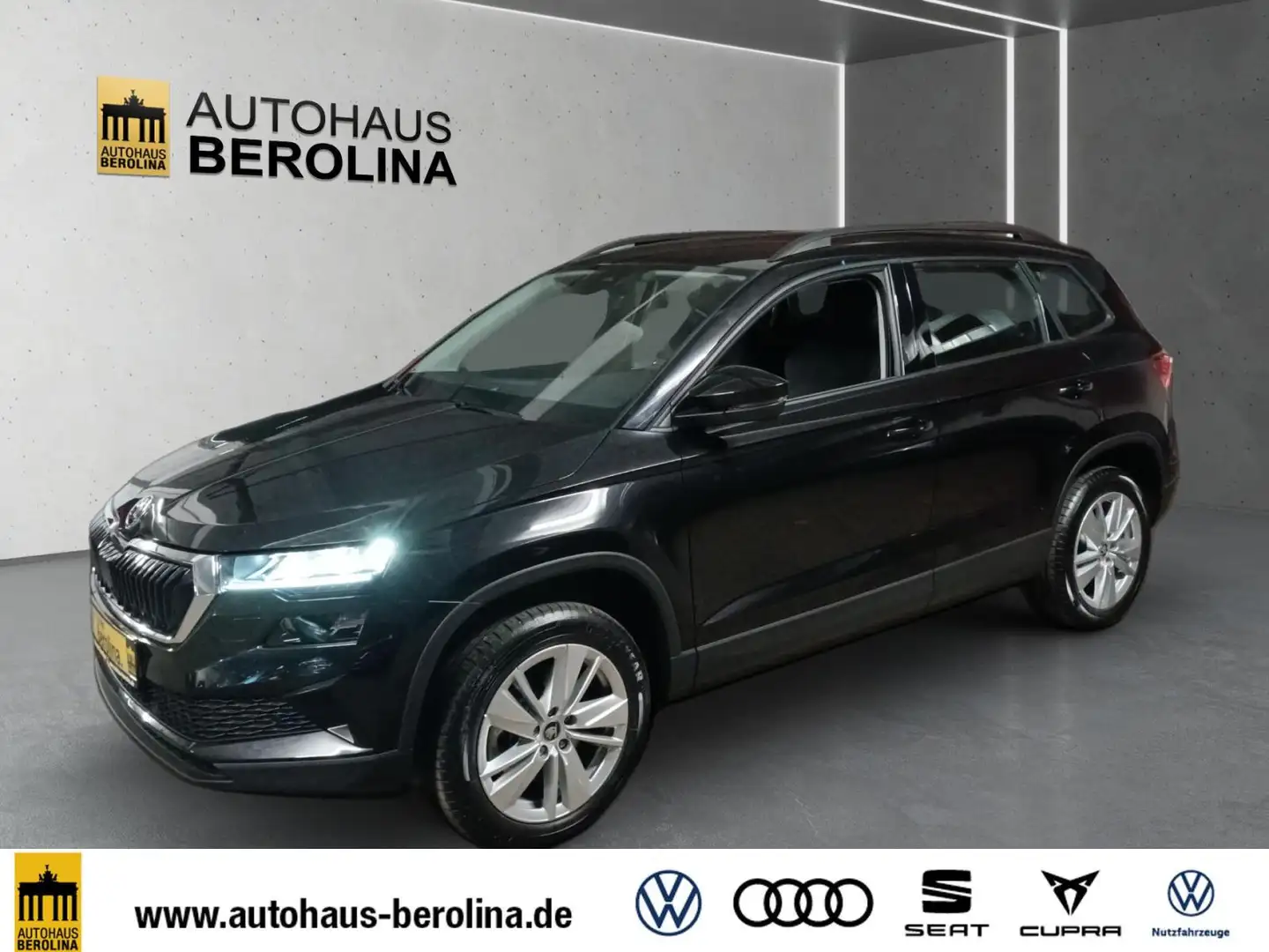 Skoda Karoq 1.5 TSI Selection DSG *R-CAM*Virt.C*PDC* Schwarz - 2