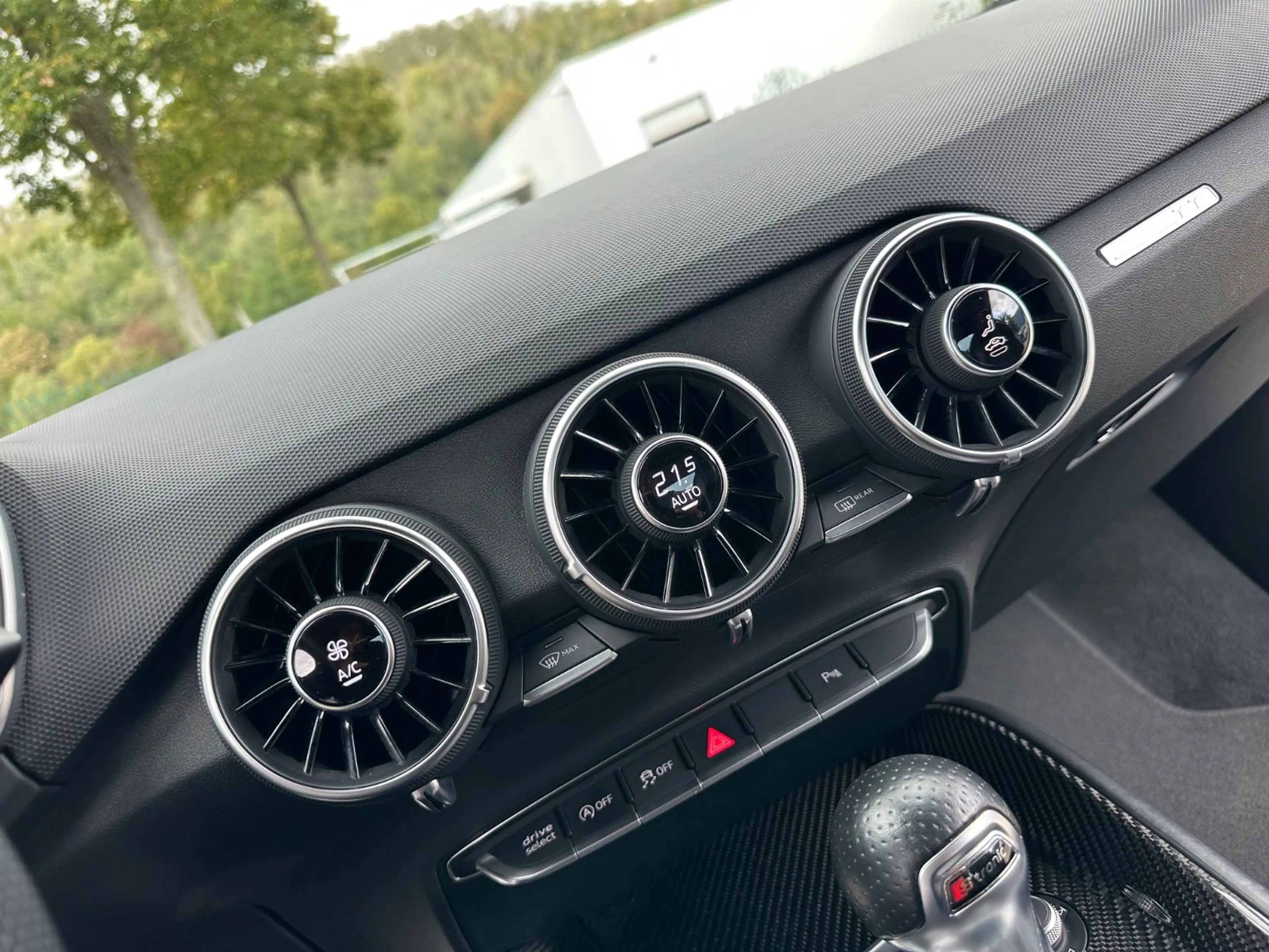 Audi TT S-line Competition 40 TFSI Virt B&0 Carpl 19" — photo 28