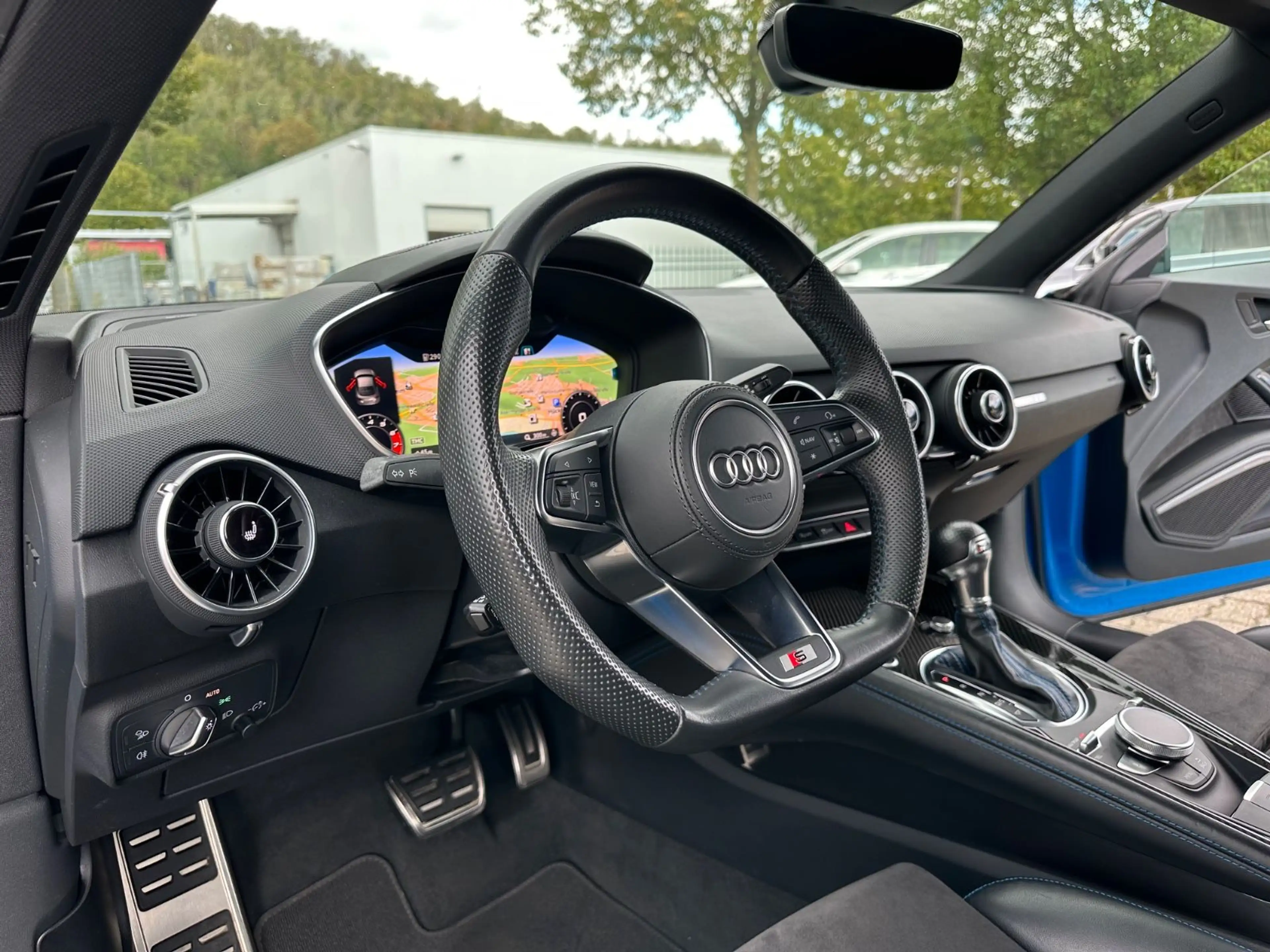 Audi TT S-line Competition 40 TFSI Virt B&0 Carpl 19" — photo 29