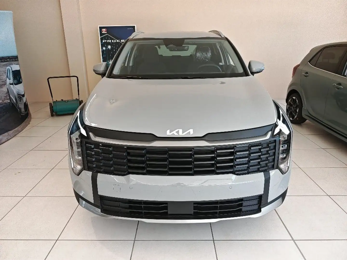 Kia Sportage 1.6 CRDi MHEV DCT Style PE - PRONTA CONSEGNA Grigio - 2