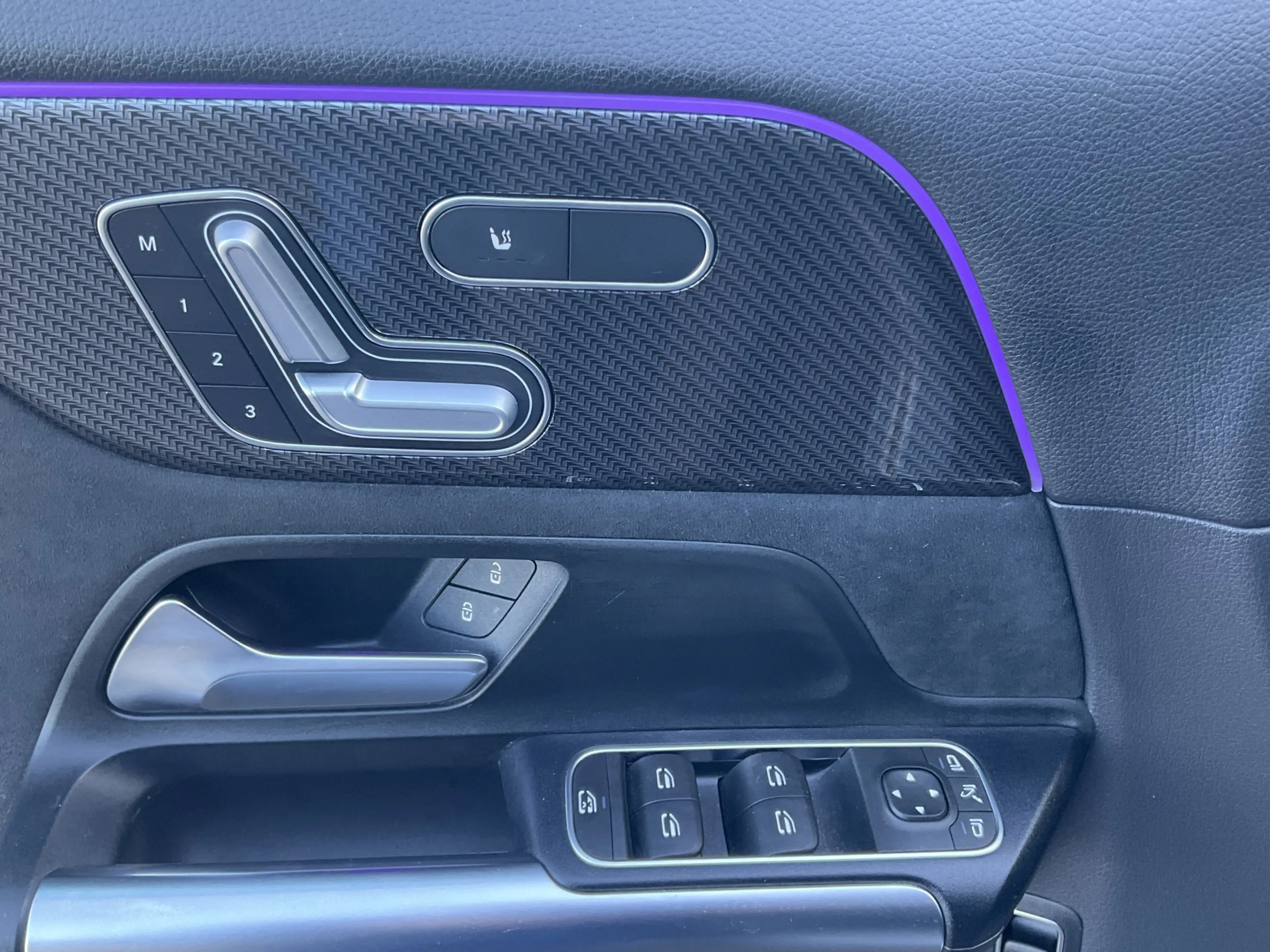 Mercedes-Benz GLA 180 Aut7 Solution AMG Pano.dak Stoel elctr+verw. Carpl — photo 8