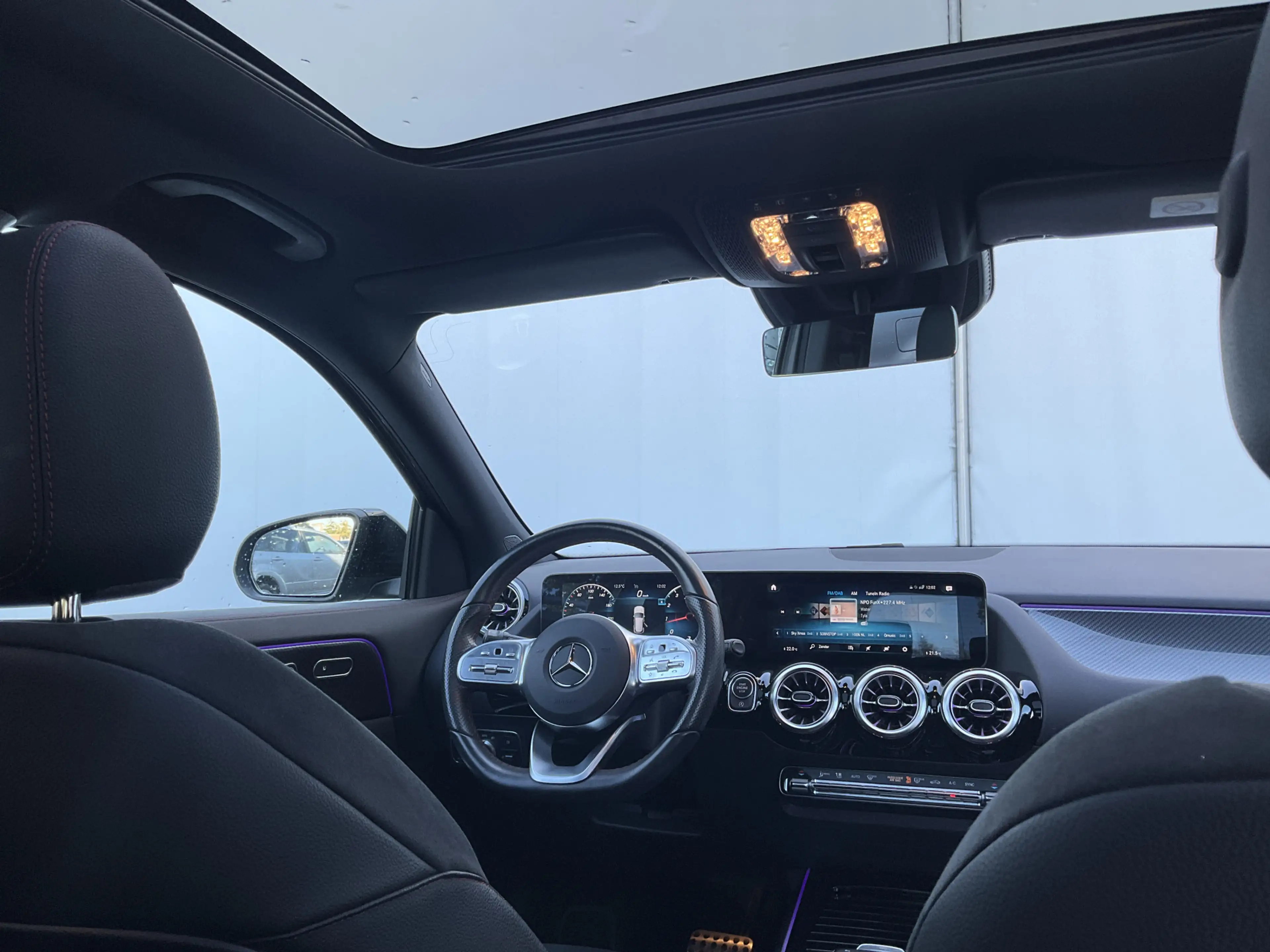 Mercedes-Benz GLA 180 Aut7 Solution AMG Pano.dak Stoel elctr+verw. Carpl — photo 22